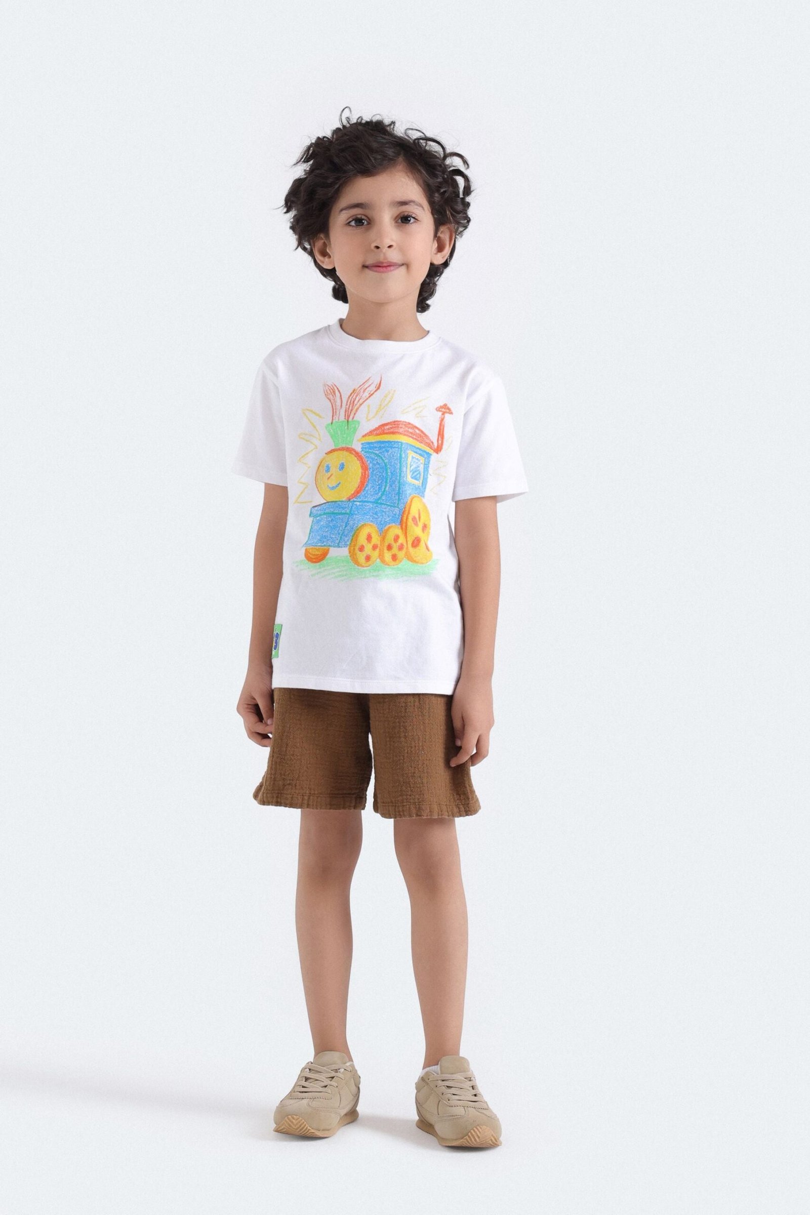 Graphic T-Shirt With Label Patch - Image 5