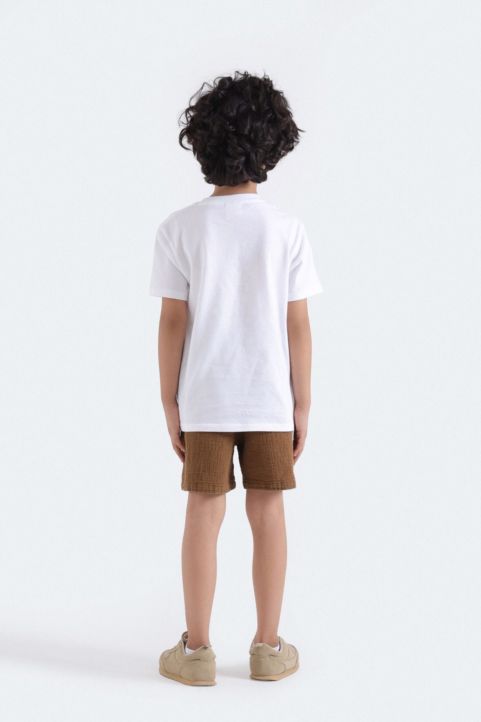 Graphic T-Shirt With Label Patch - Image 7
