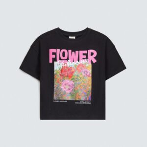 Cropped Graphic Cropped T-Shirt
