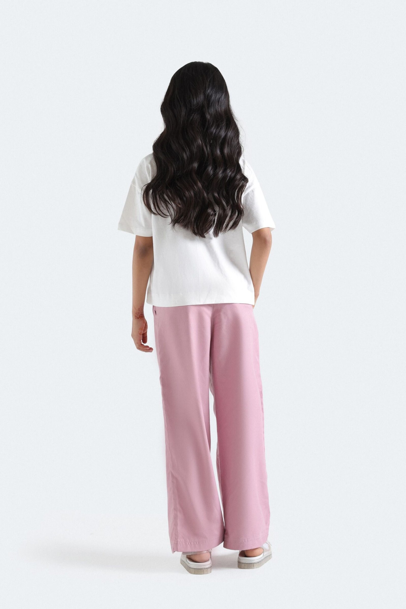 T-Shirt With Bow Applique - Image 6