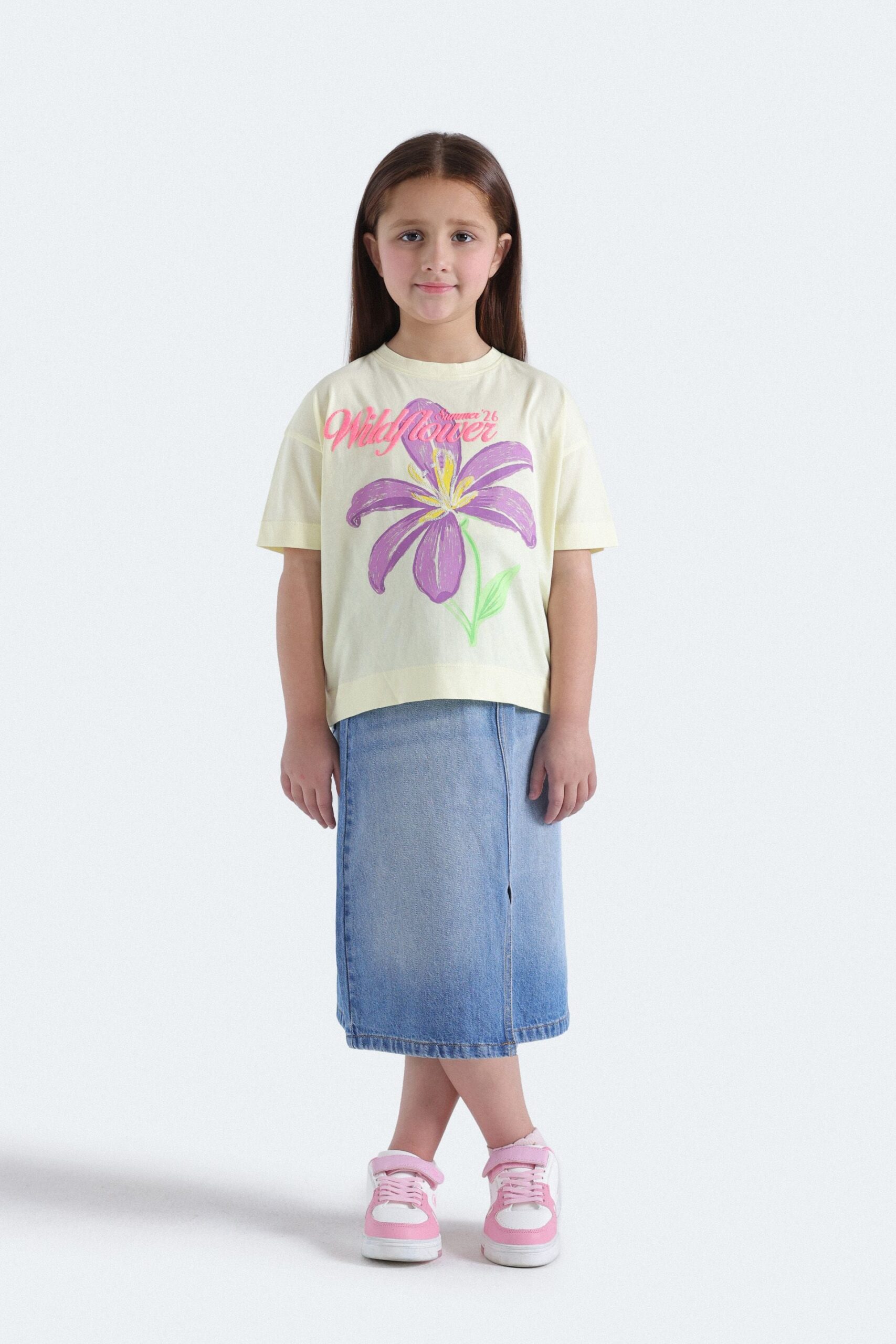 Cropped Embellished T-Shirt - Image 4