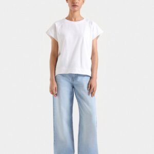 Basic T-Shirt With Wide Hem