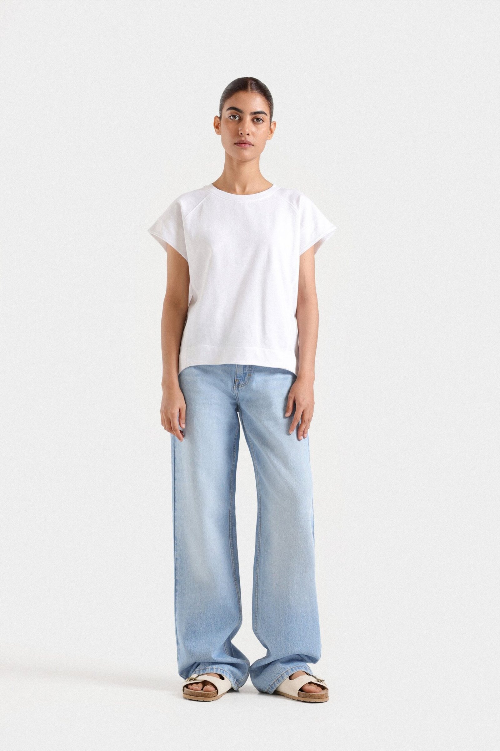 Basic T-Shirt With Wide Hem