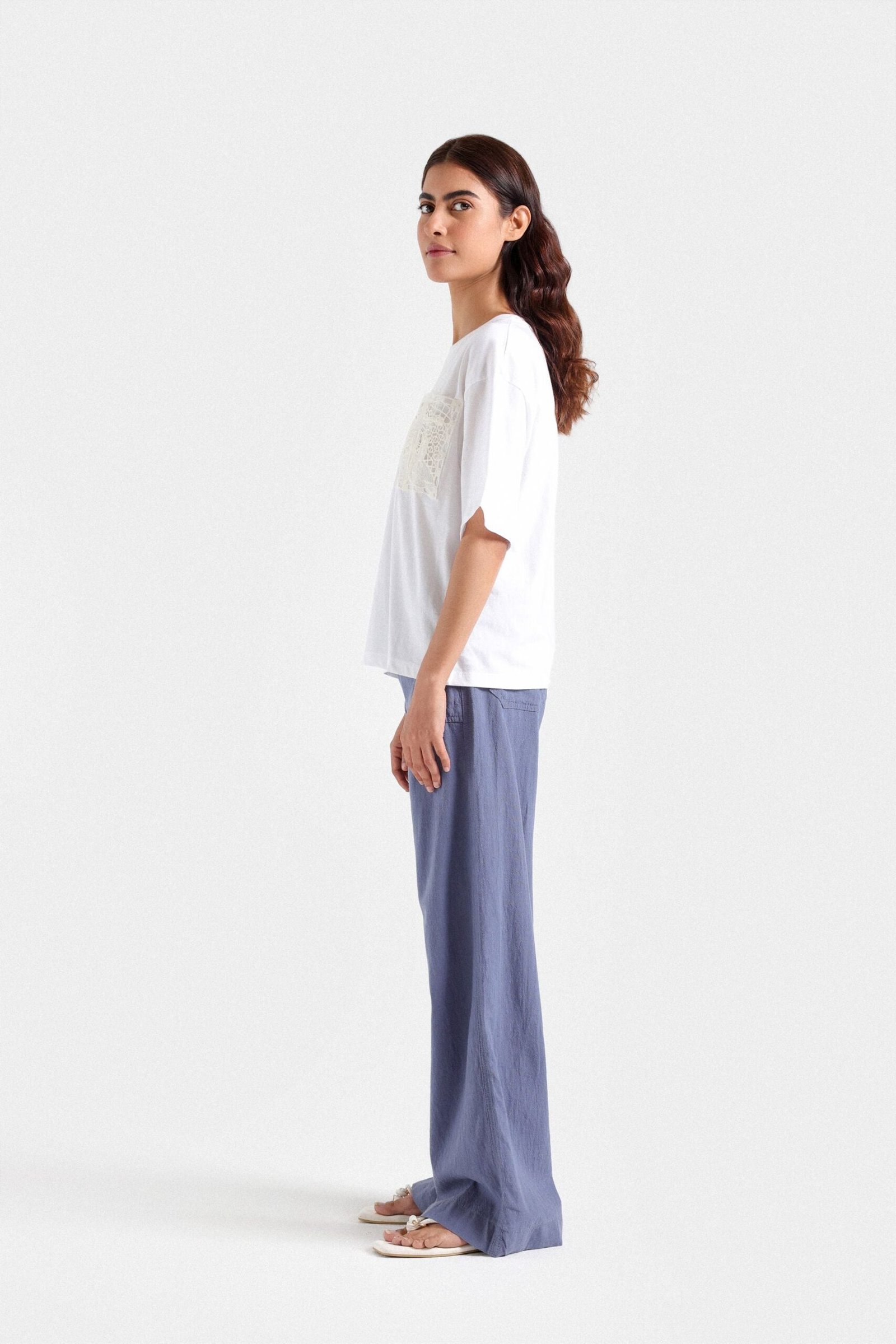 Cropped T-shirt with Crochet Pocket - Image 2