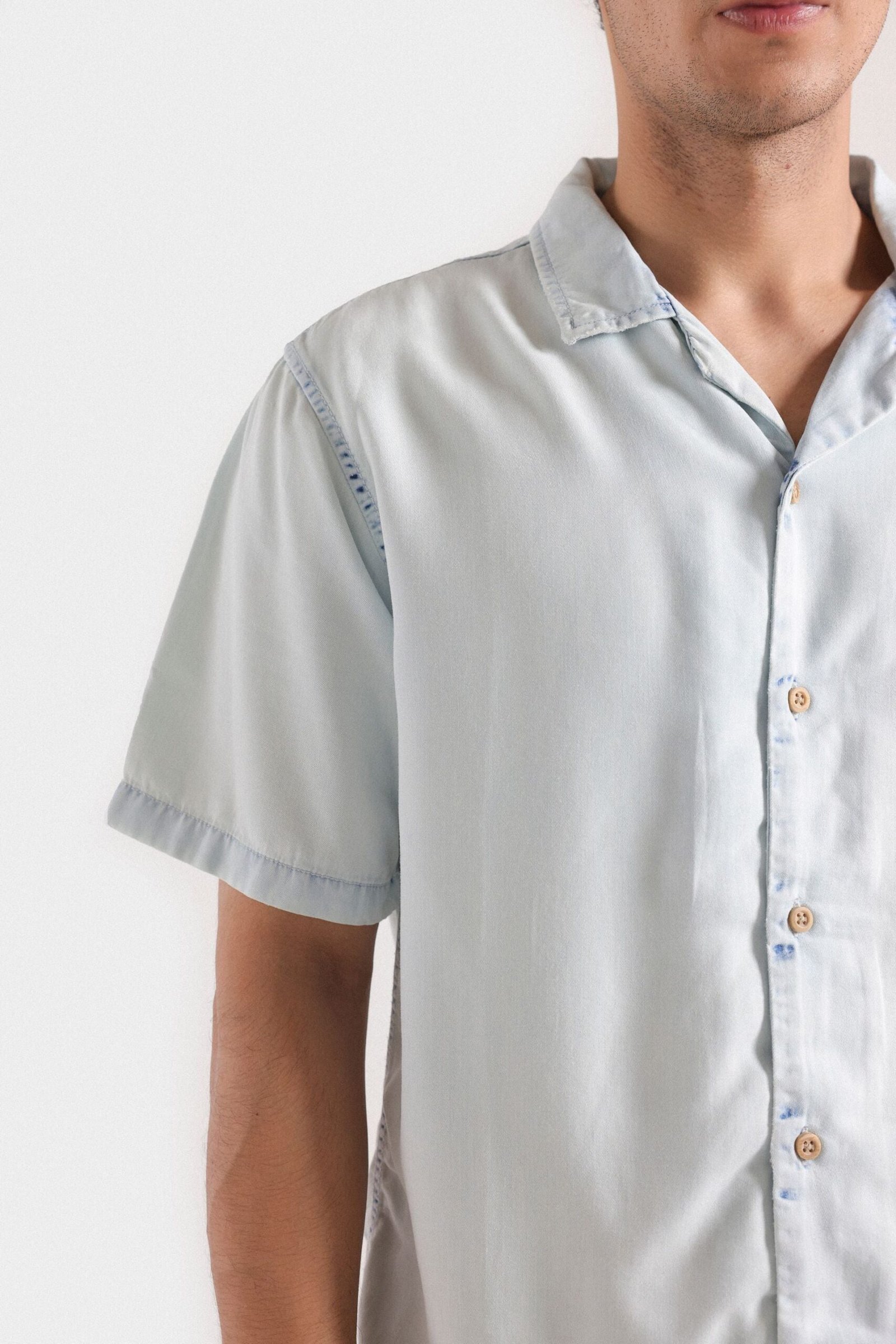 Resort Collar Denim Shirt - Image 2