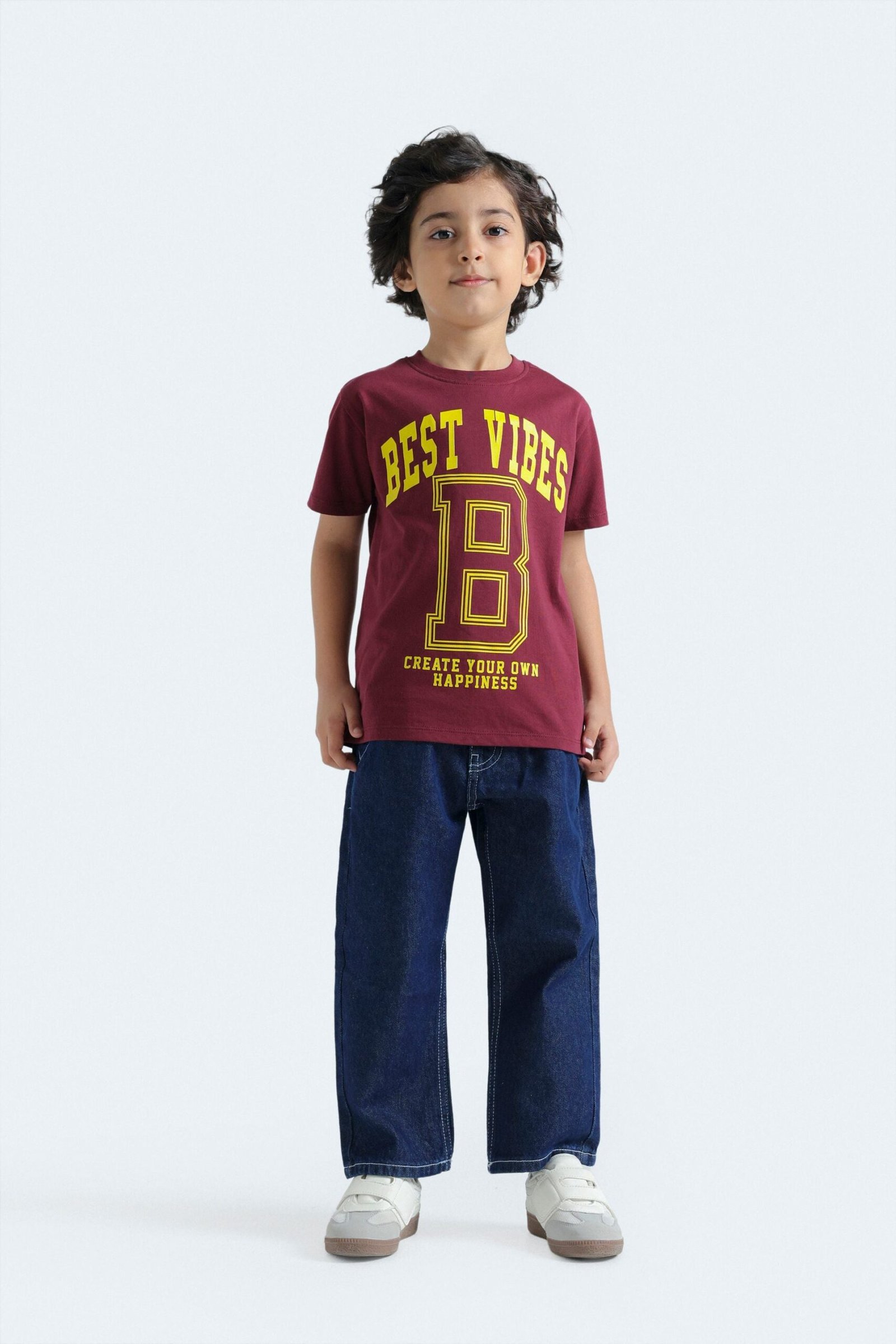 Best Vibes Slogan T-Shirt - Image 4