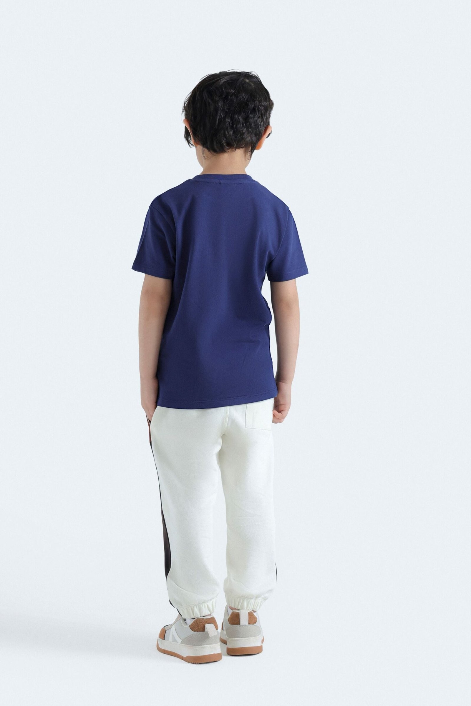 Skateboard Graphic T-Shirt - Image 6