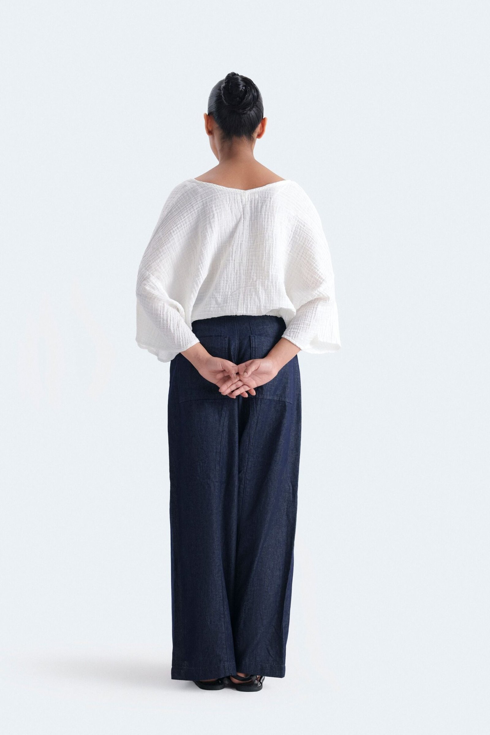 Cropped Textured Shirt - Image 4