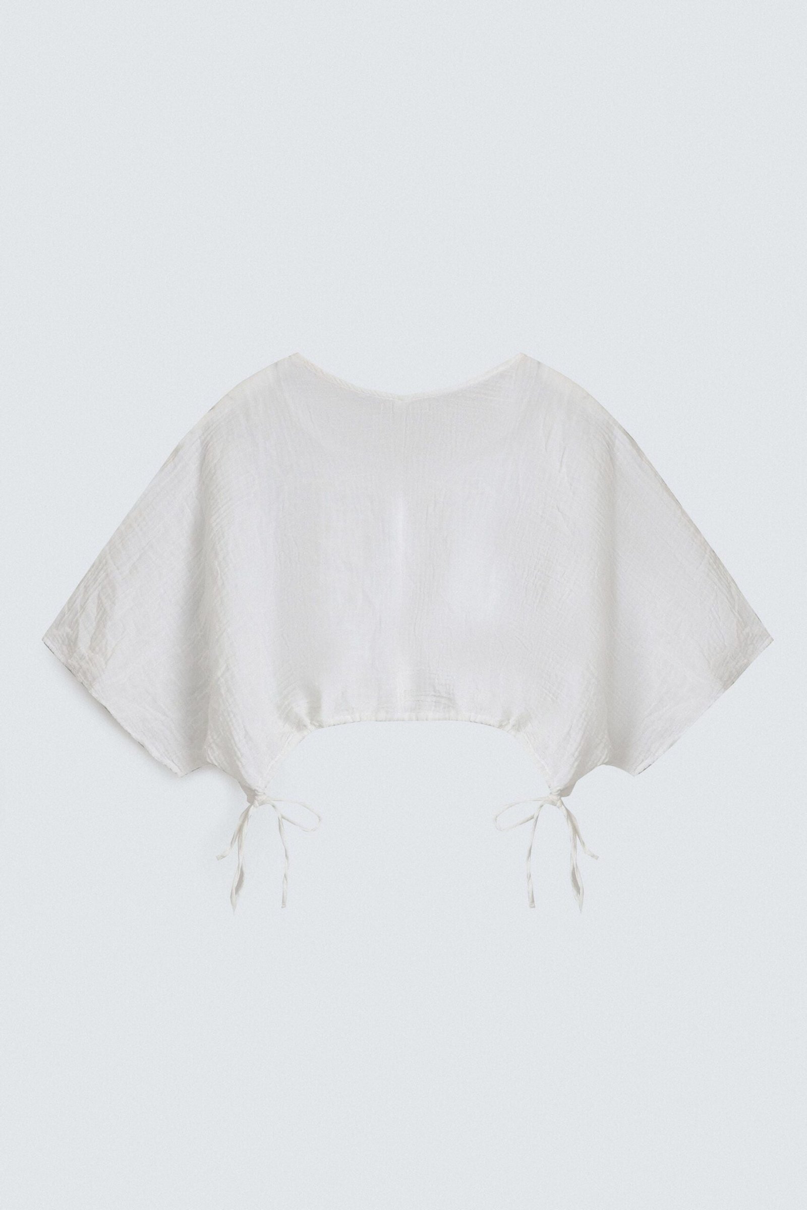 Cropped Textured Shirt - Image 8