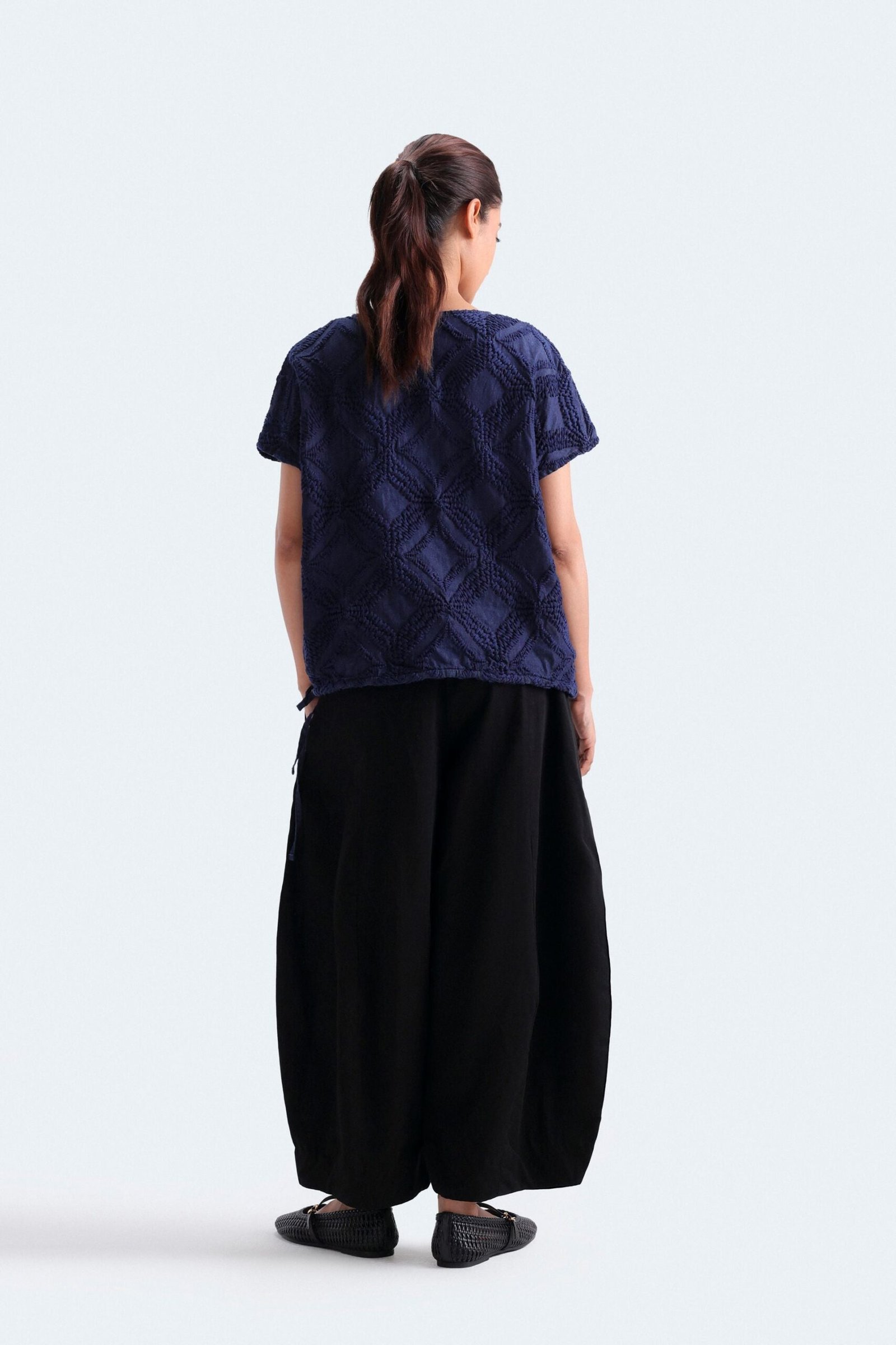 Cropped Embroidered Shirt - Image 3