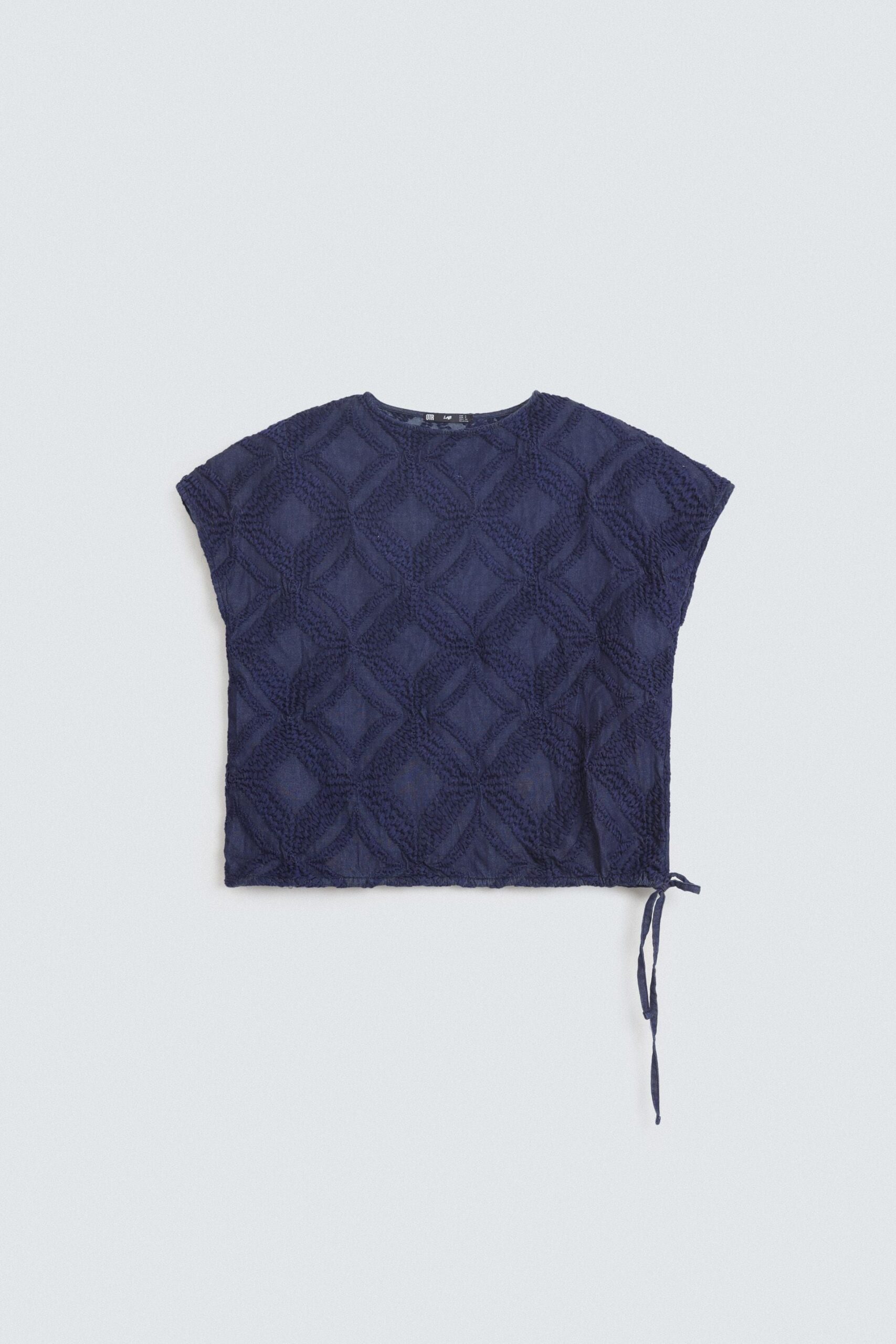 Cropped Embroidered Shirt - Image 4