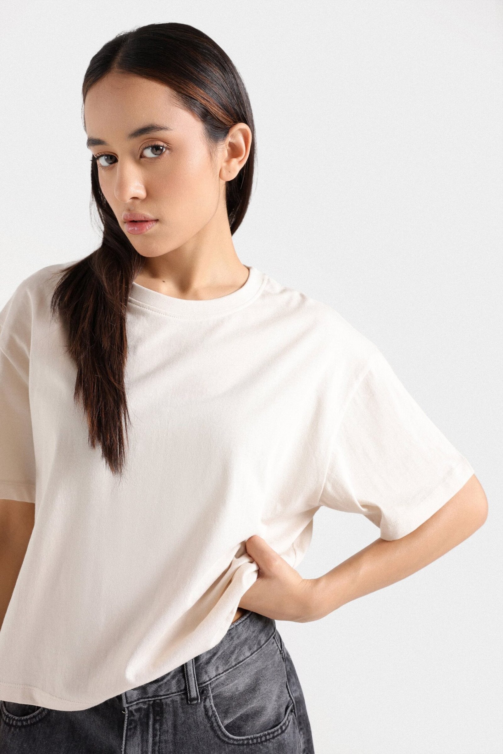 Basic Super Cropped T-Shirt - Image 9