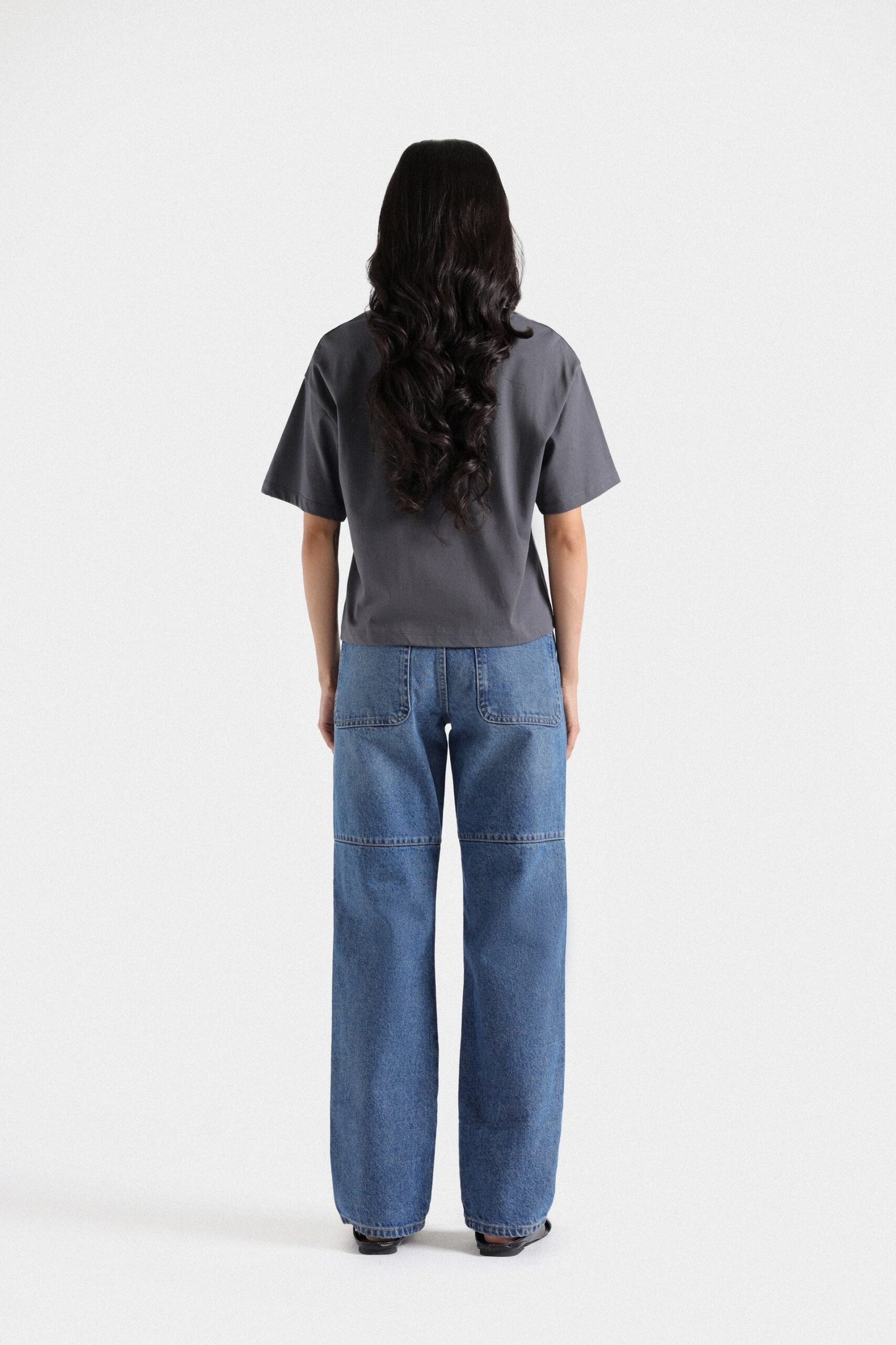Basic Super Cropped T-Shirt - Image 4