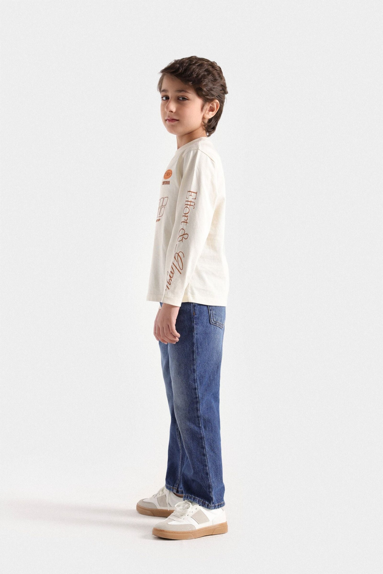 Slogan Graphic T-Shirt - Image 5