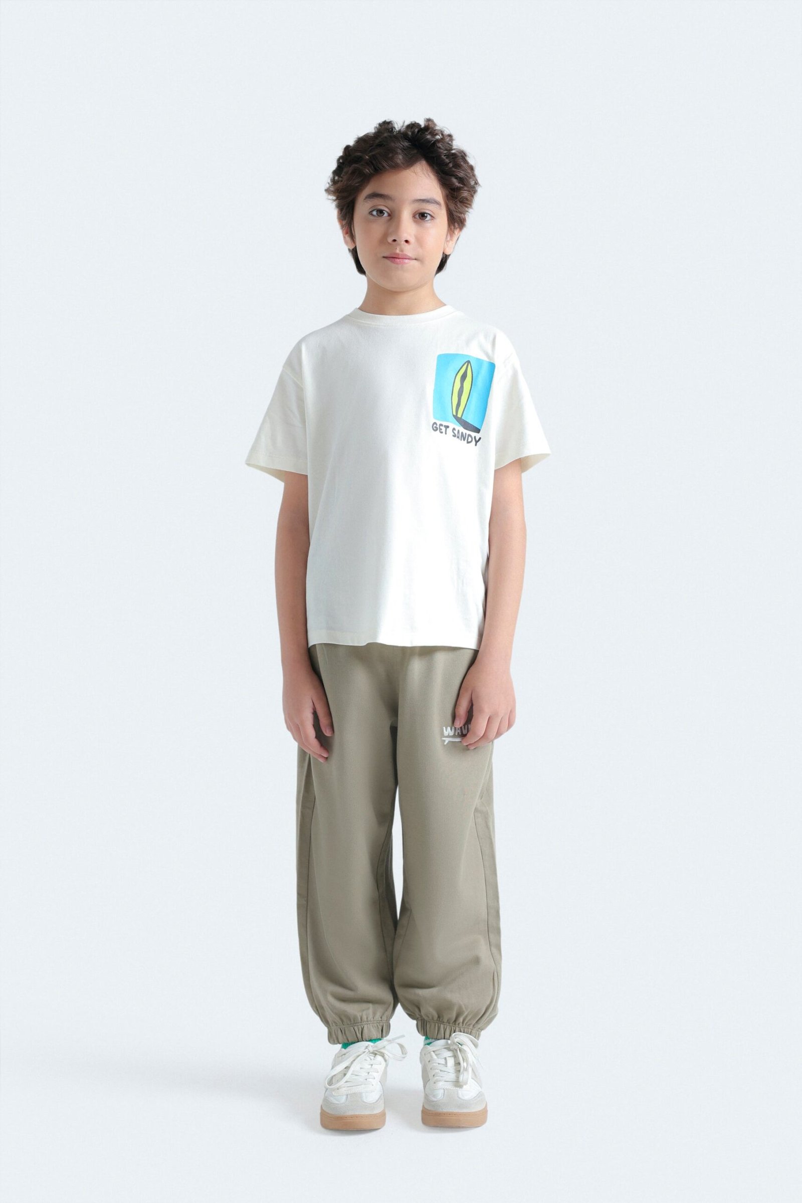 Tropical Graphic T-Shirt - Image 4