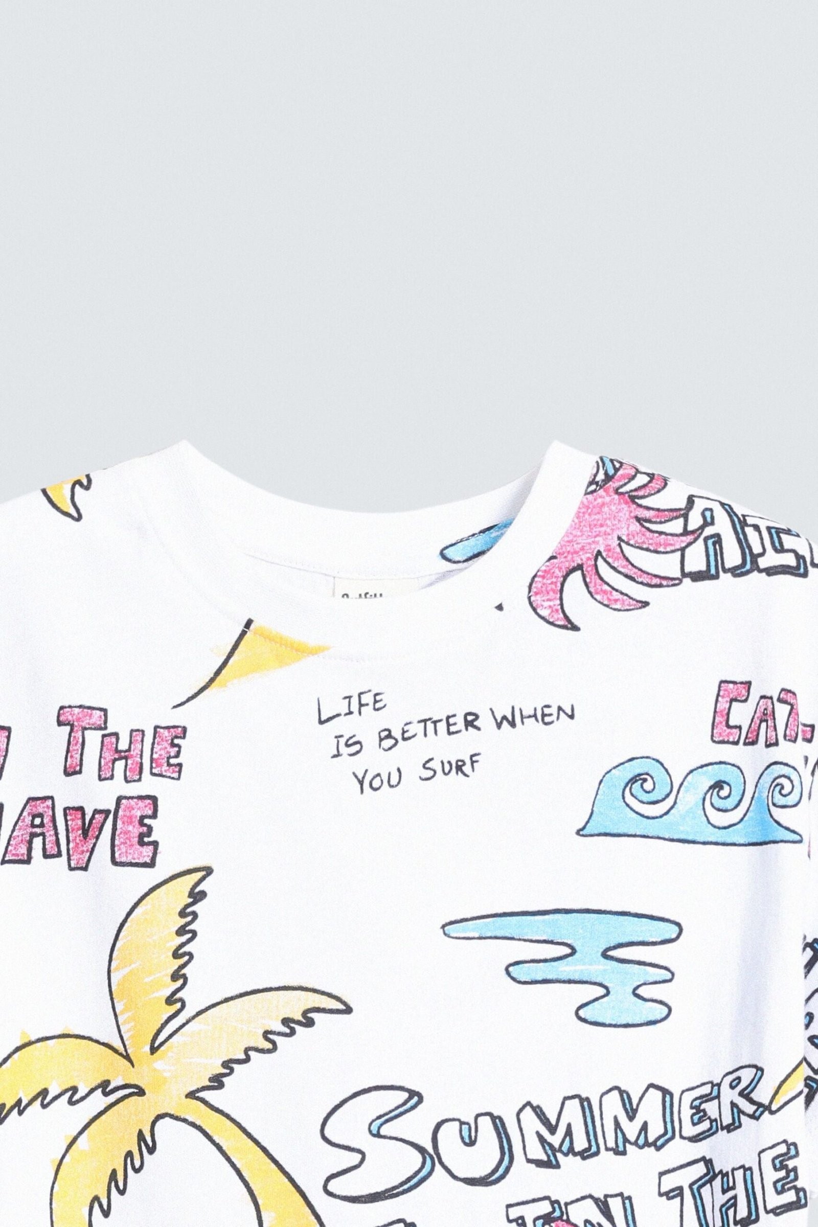 Tropical Printed T-Shirt - Image 2