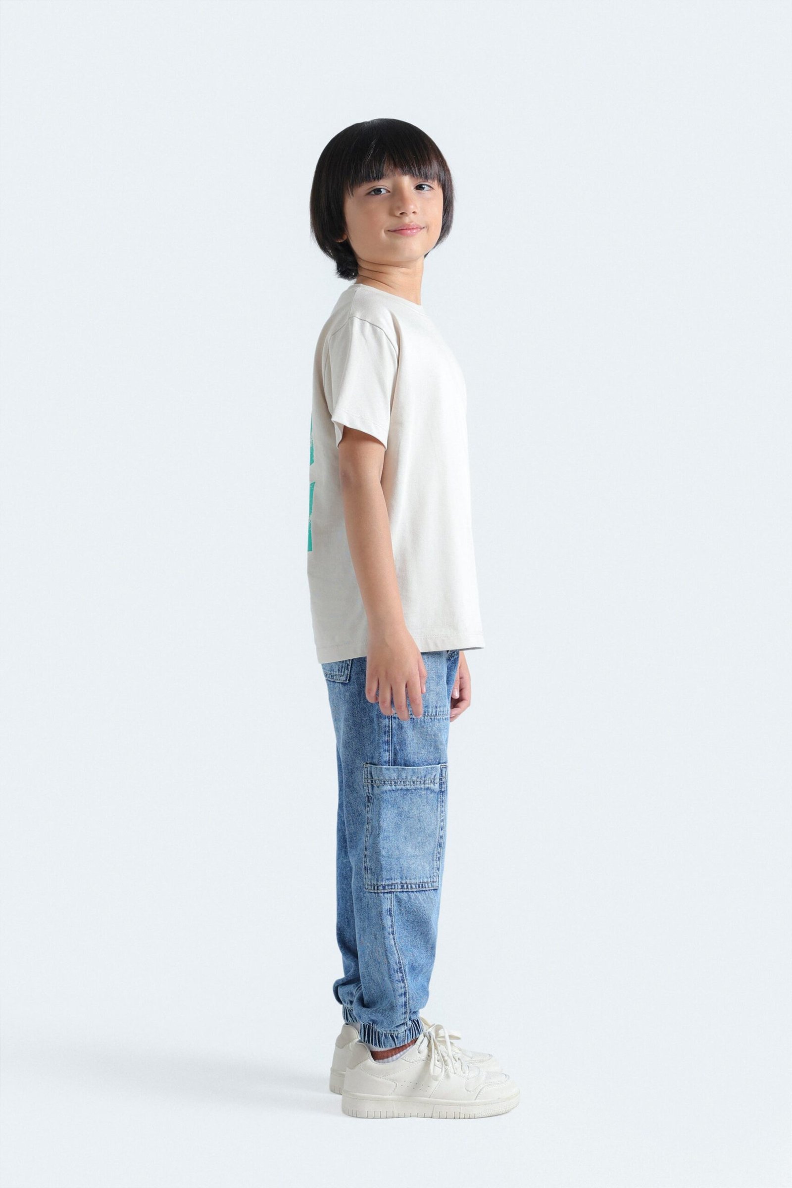 Sporty Graphic T-Shirt - Image 5