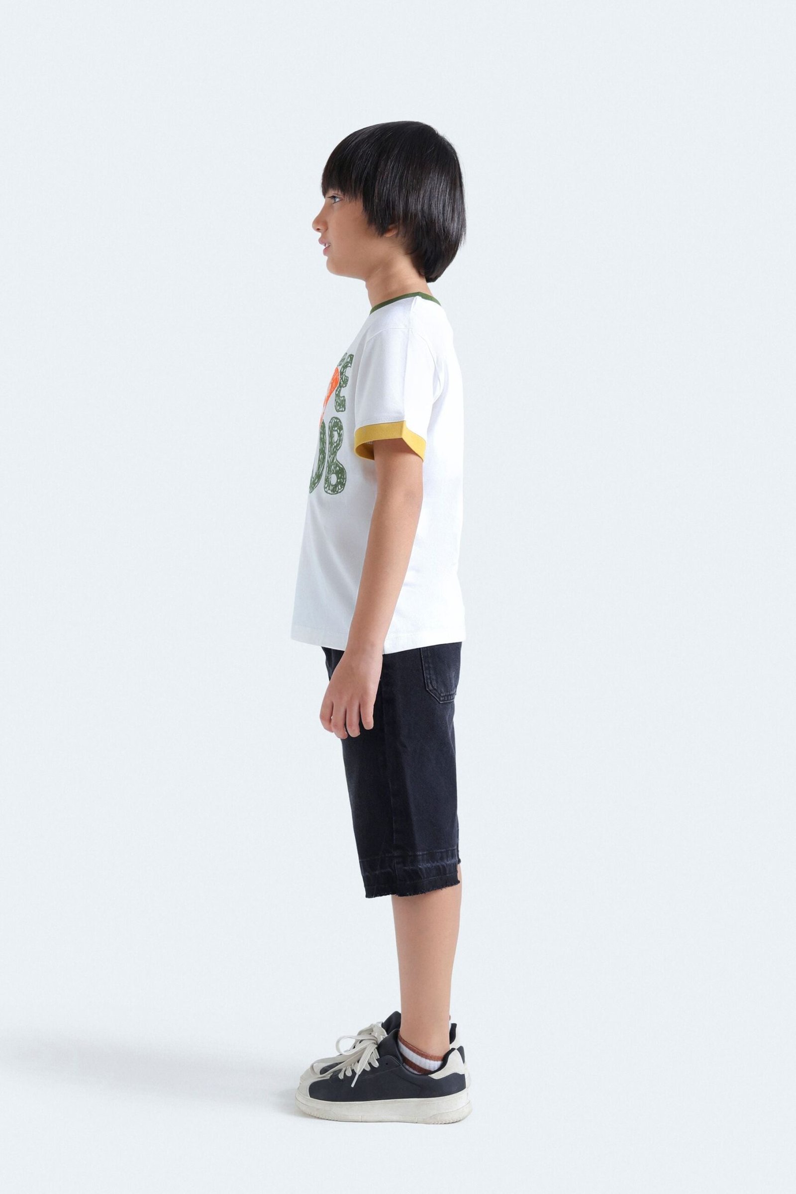 Skate Club Slogan T-Shirt - Image 5