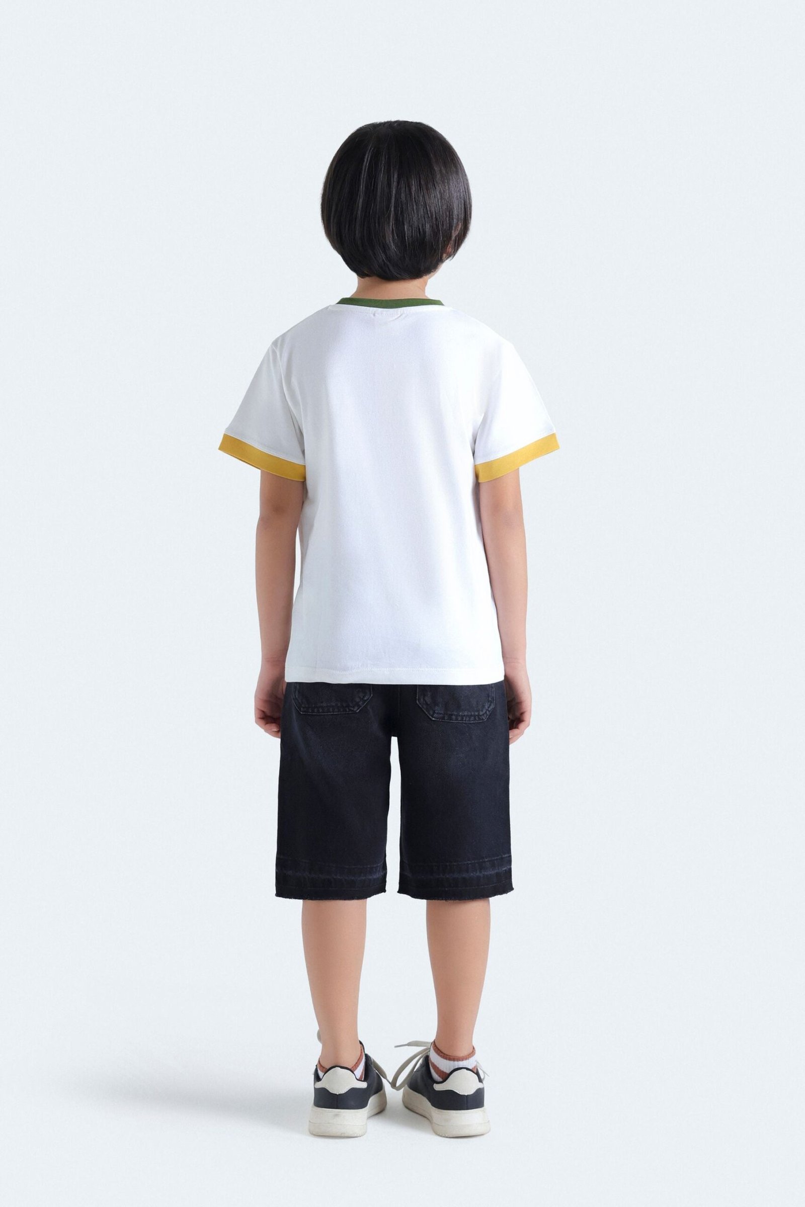 Skate Club Slogan T-Shirt - Image 6