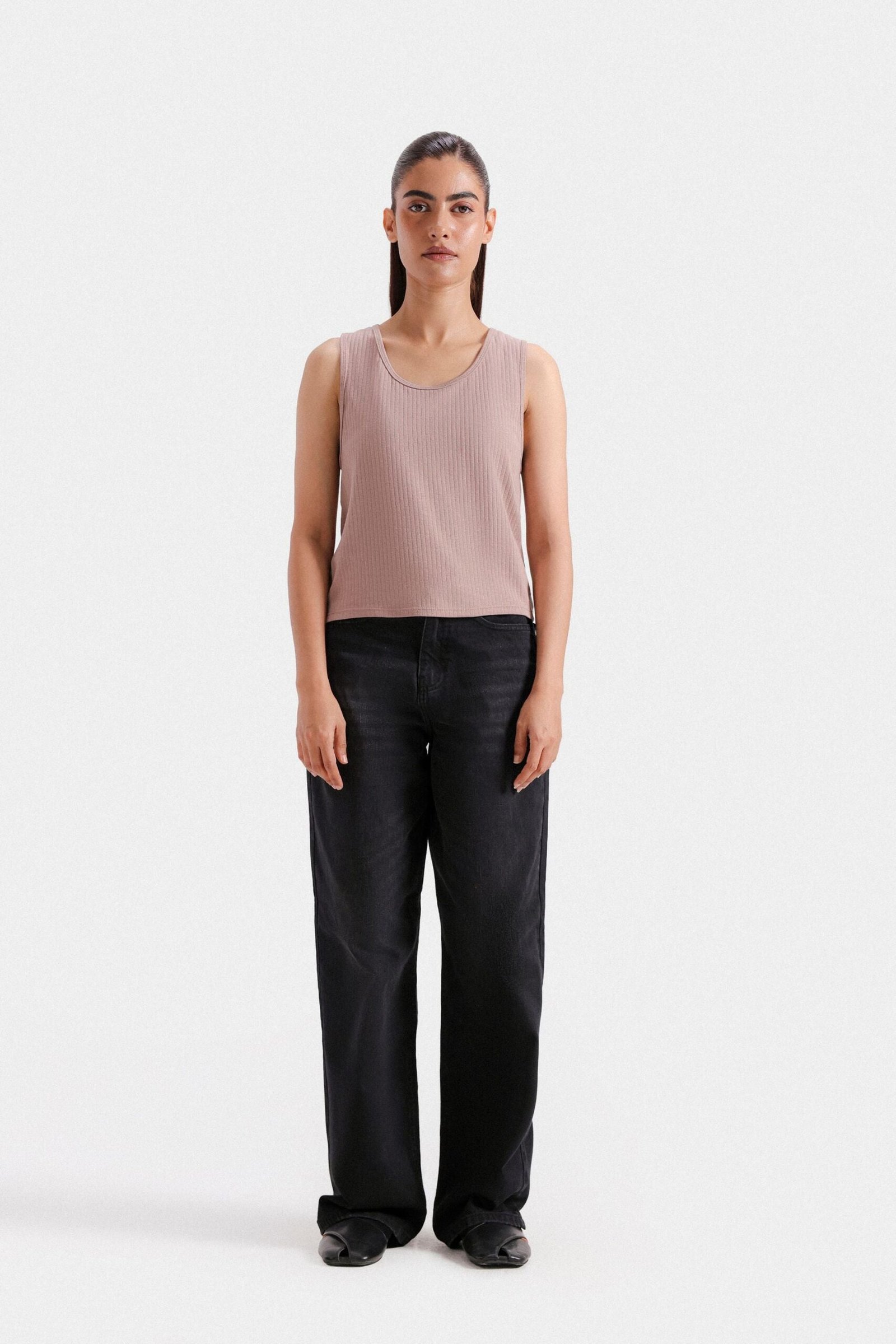 Basic Ribbed Tank Top - Image 4