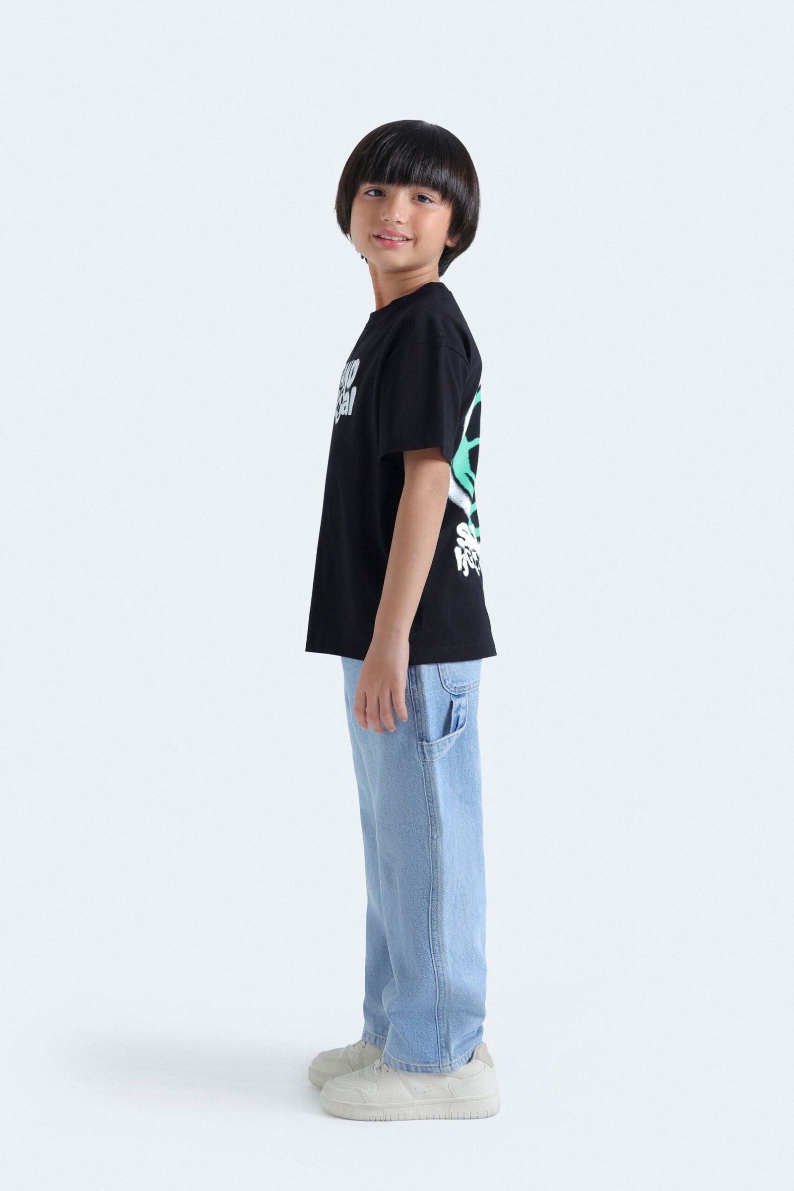 Sporty Graphic T-Shirt - Image 6