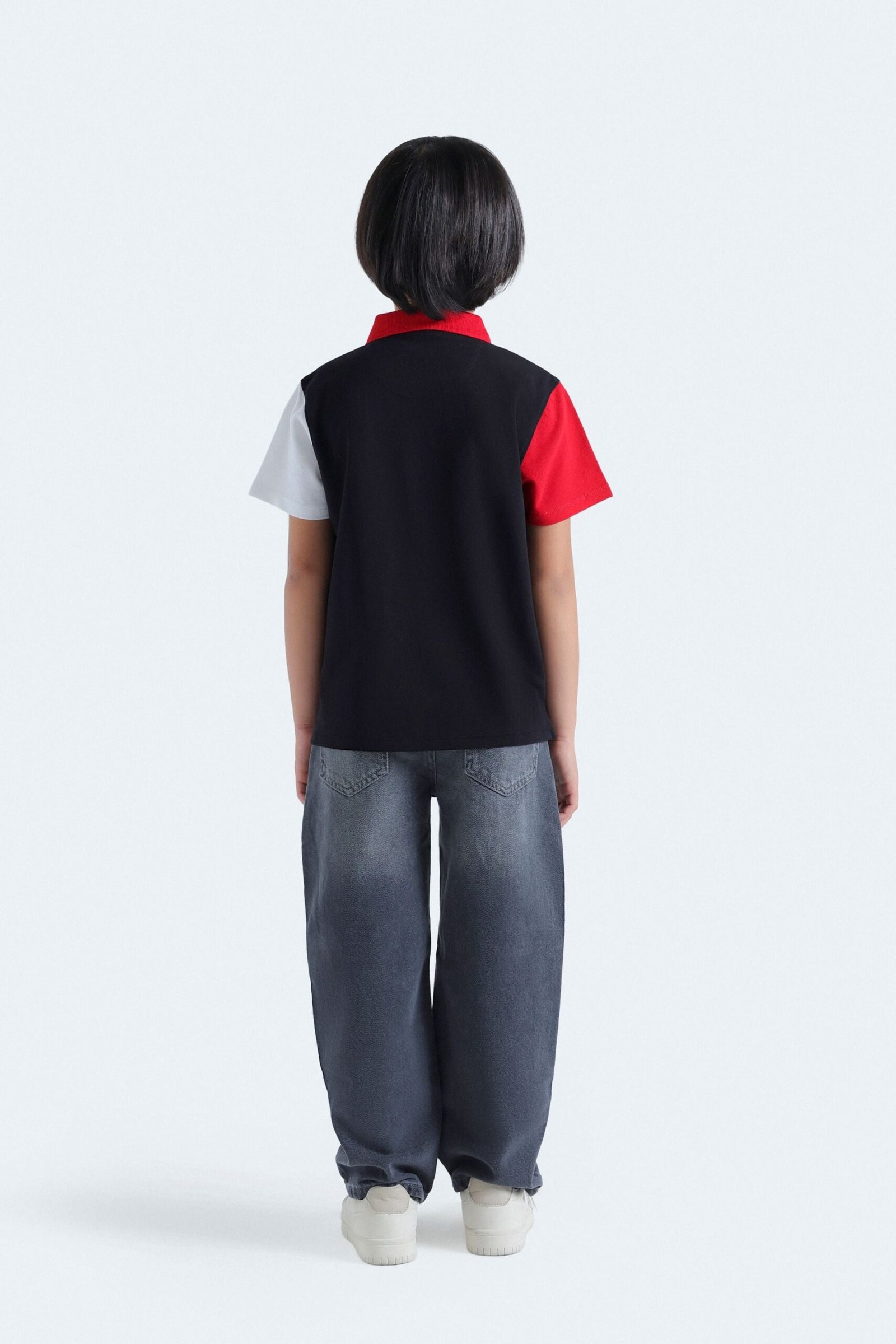 Slogan Color-Block Polo Shirt - Image 6