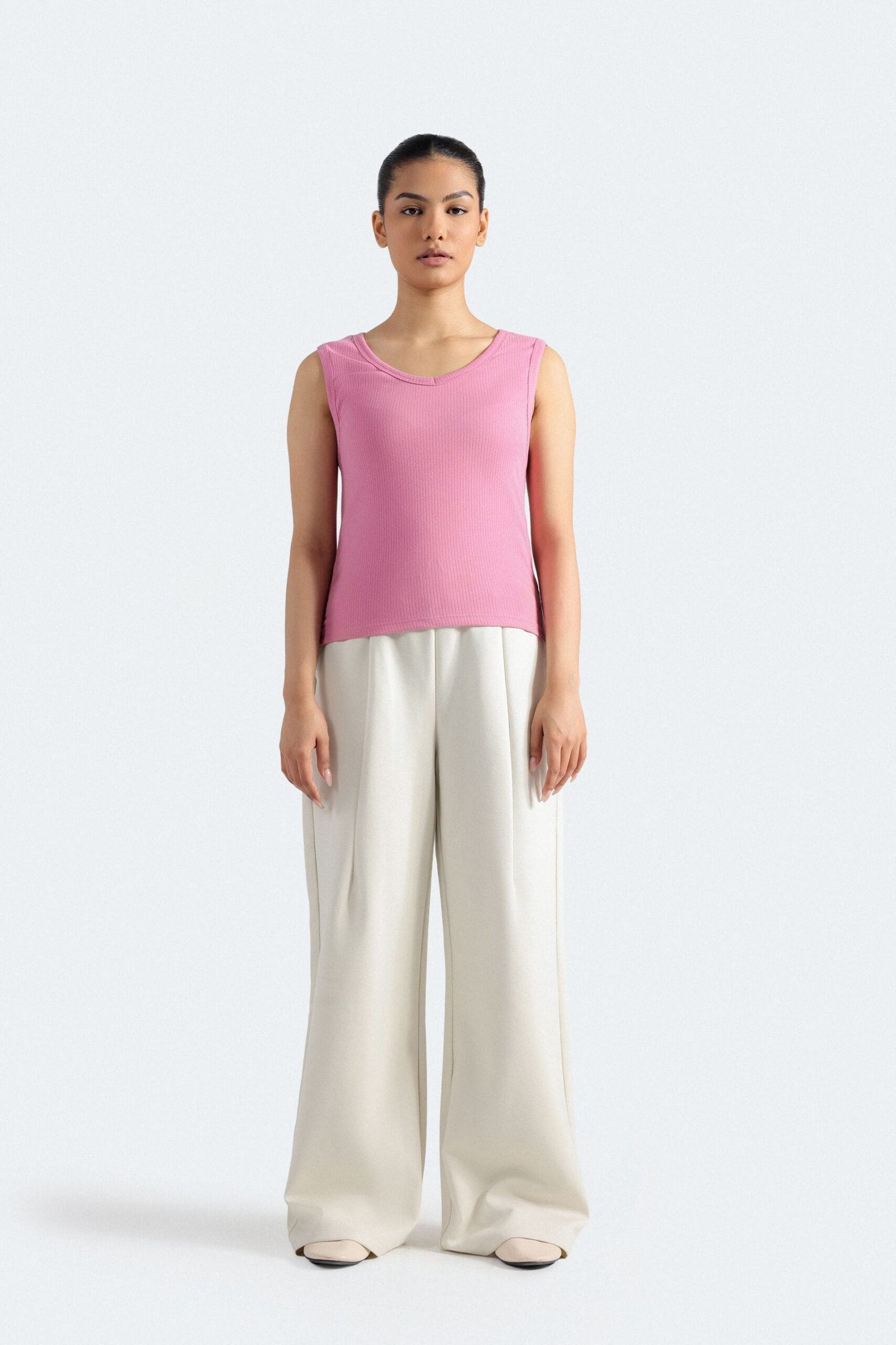Cropped V Neck Tank Top