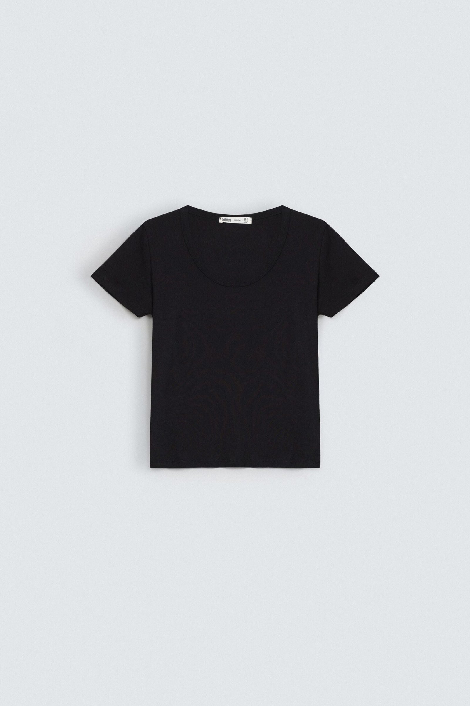 Scoop Neck T-Shirt - Image 19