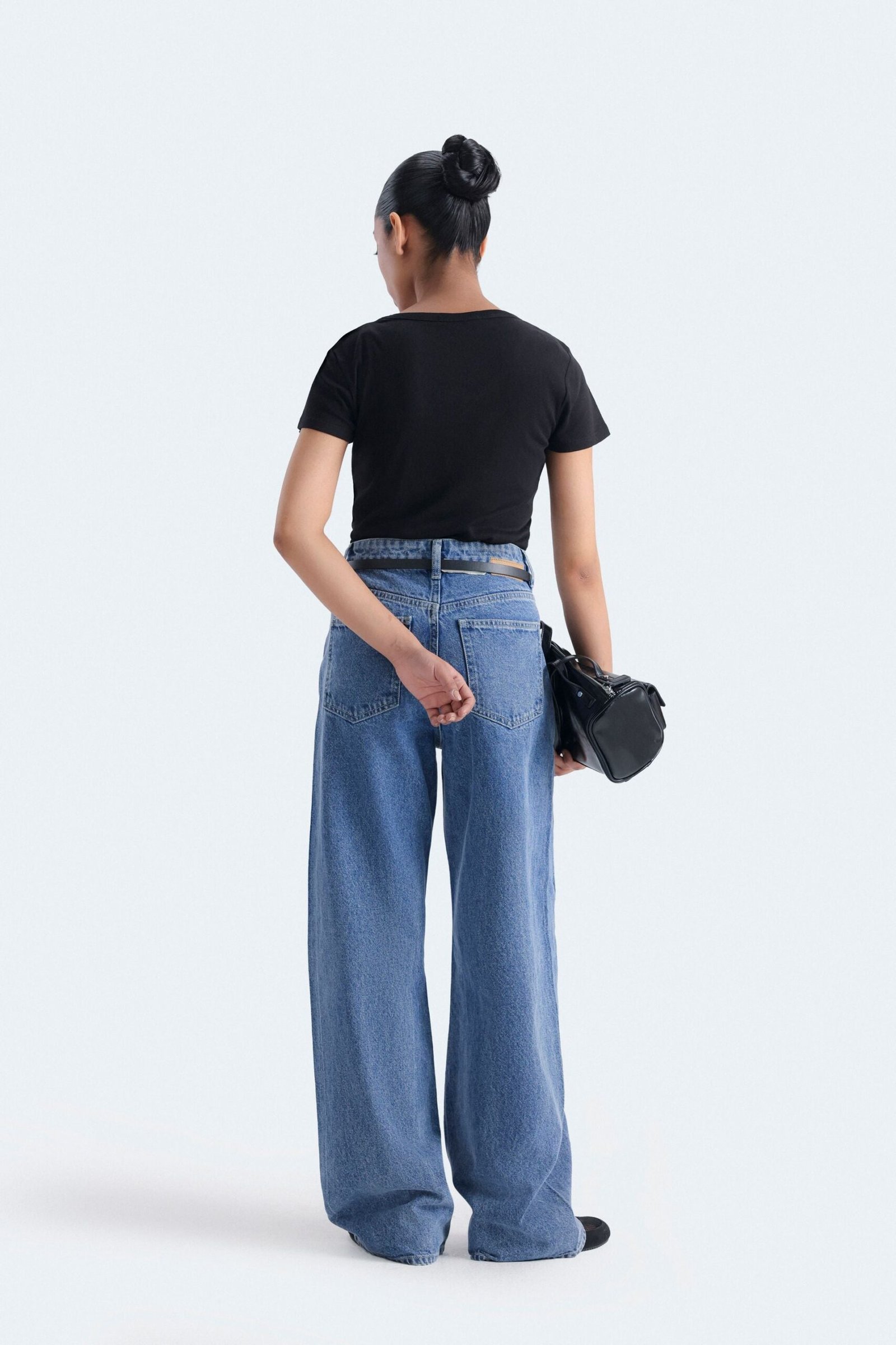 Scoop Neck T-Shirt - Image 18