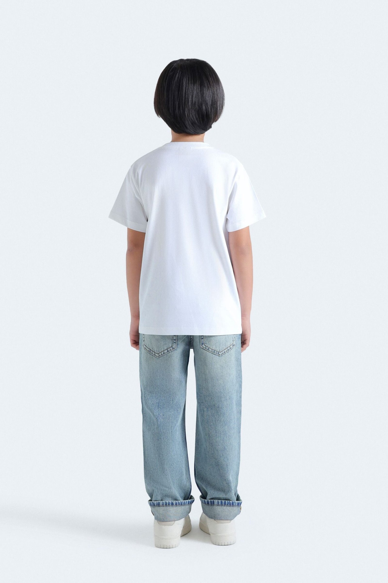 Keep Moving Slogan Print T-Shirt - Image 6