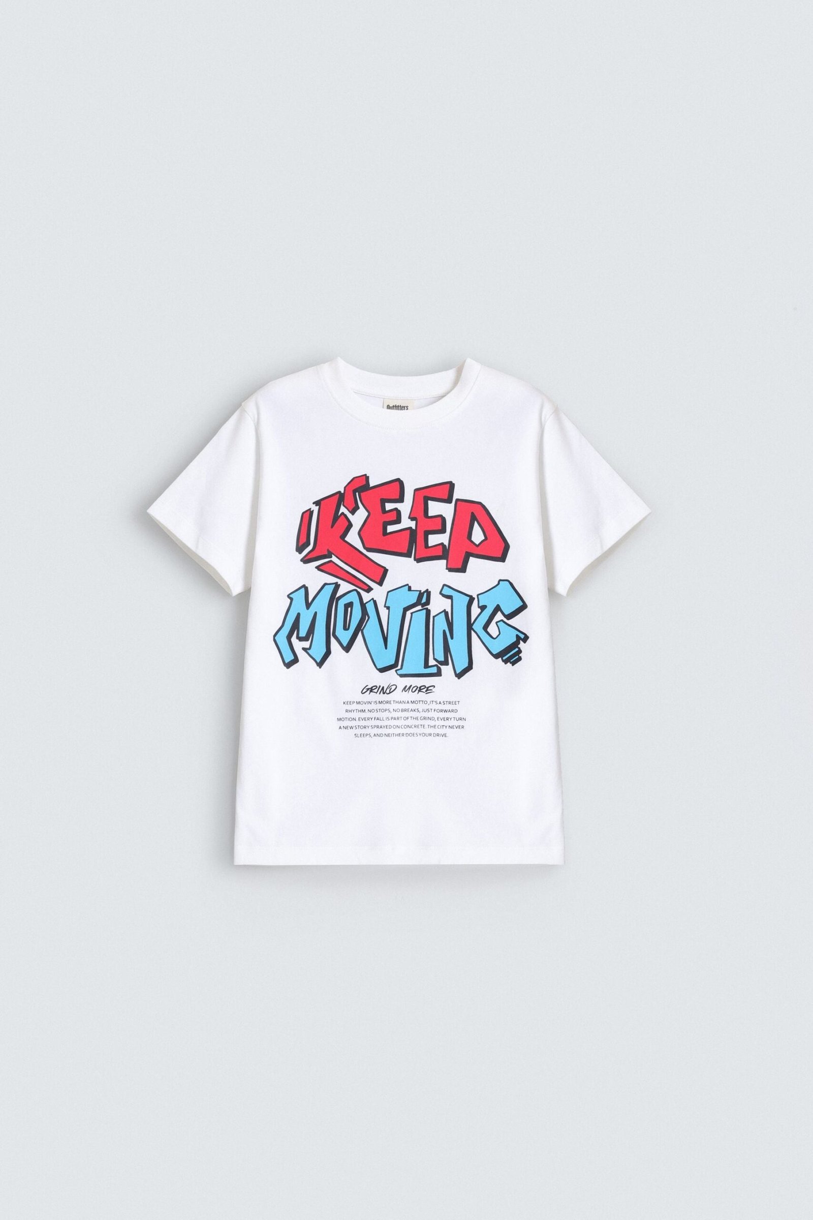 Keep Moving Slogan Print T-Shirt