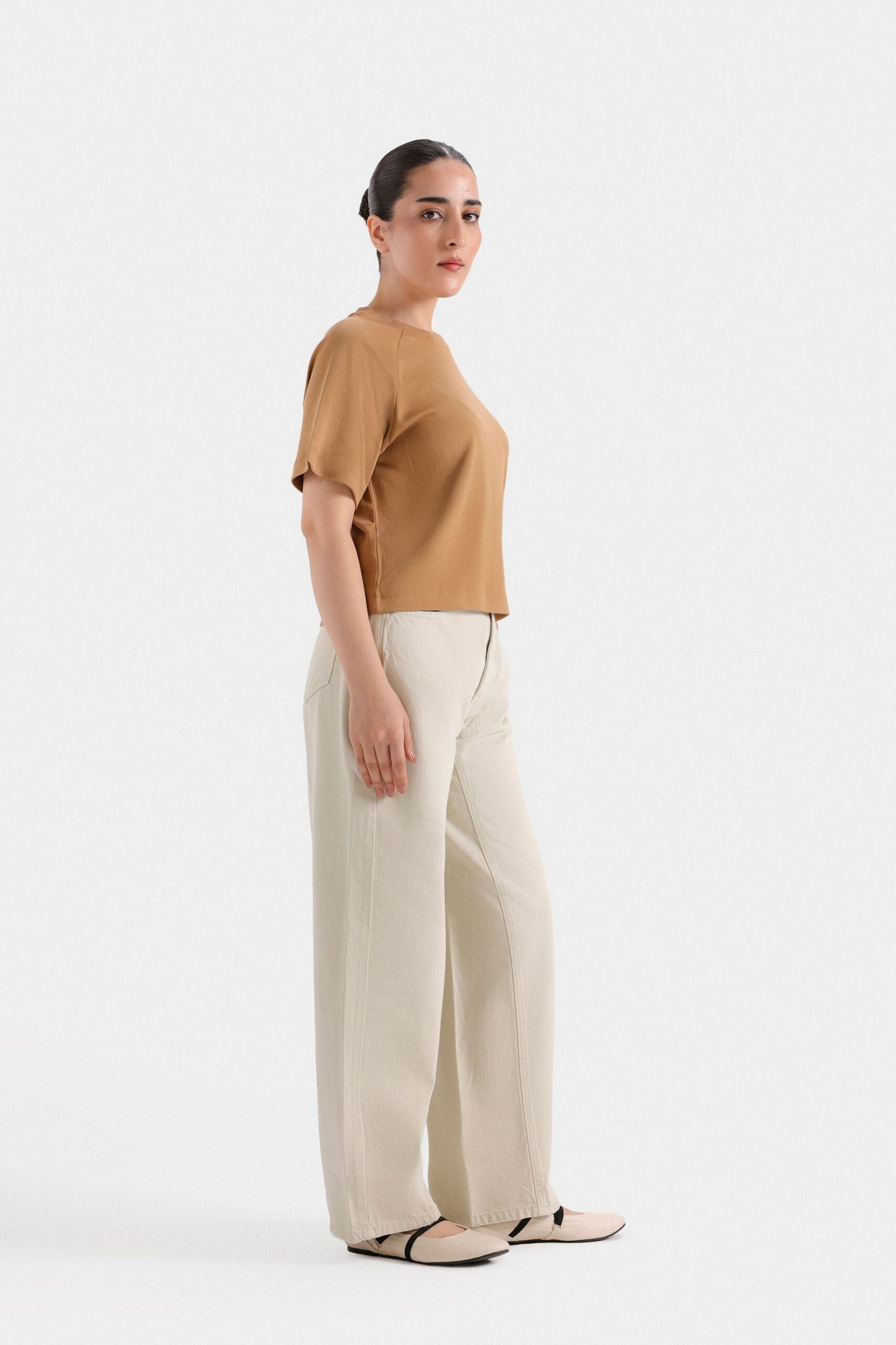Cropped Raglan Sleeves T-Shirt - Image 6