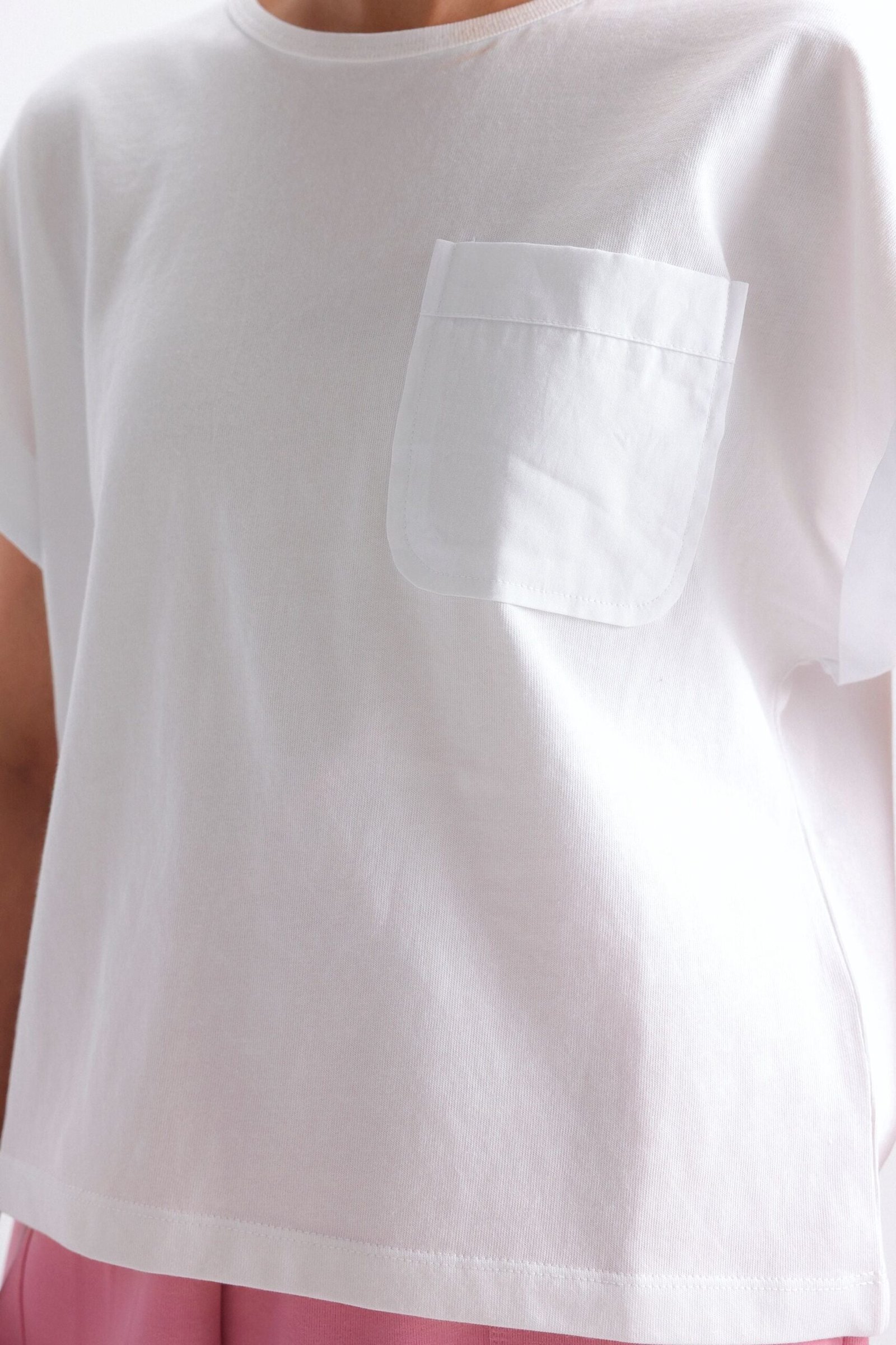 Cropped T-Shirt - Image 9