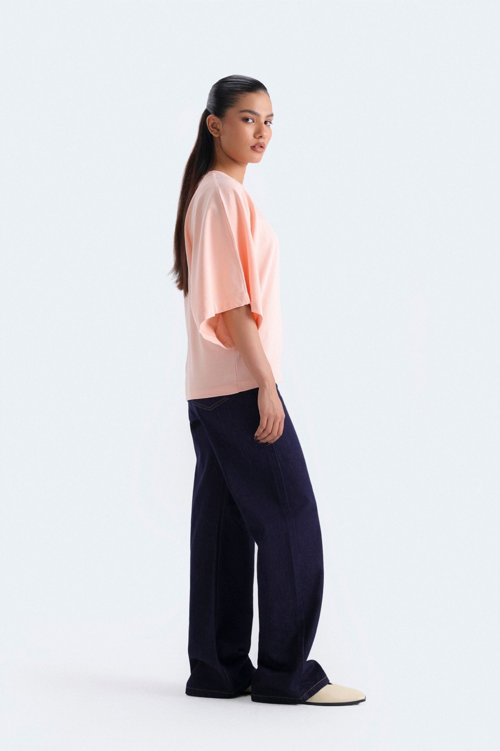 Batwing Sleeves T-Shirt - Image 10