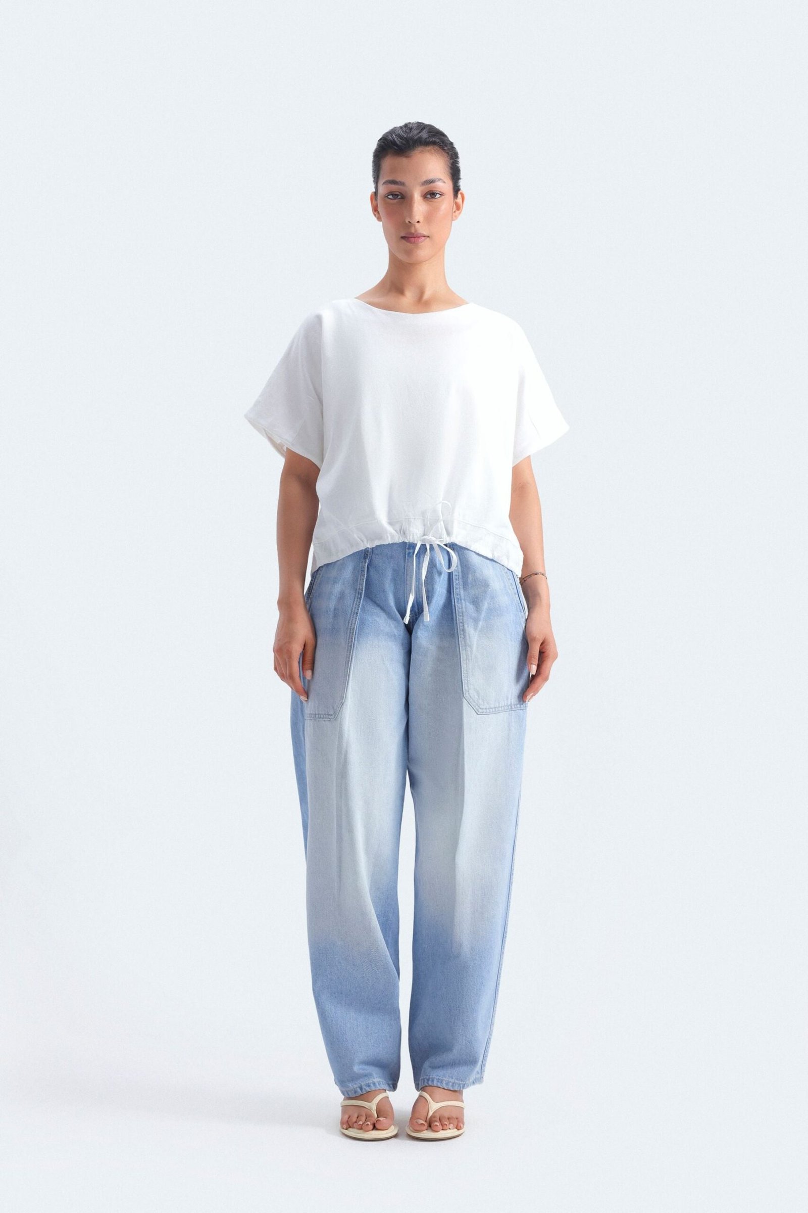 Cropped T-Shirt With Bow Detail - Image 9