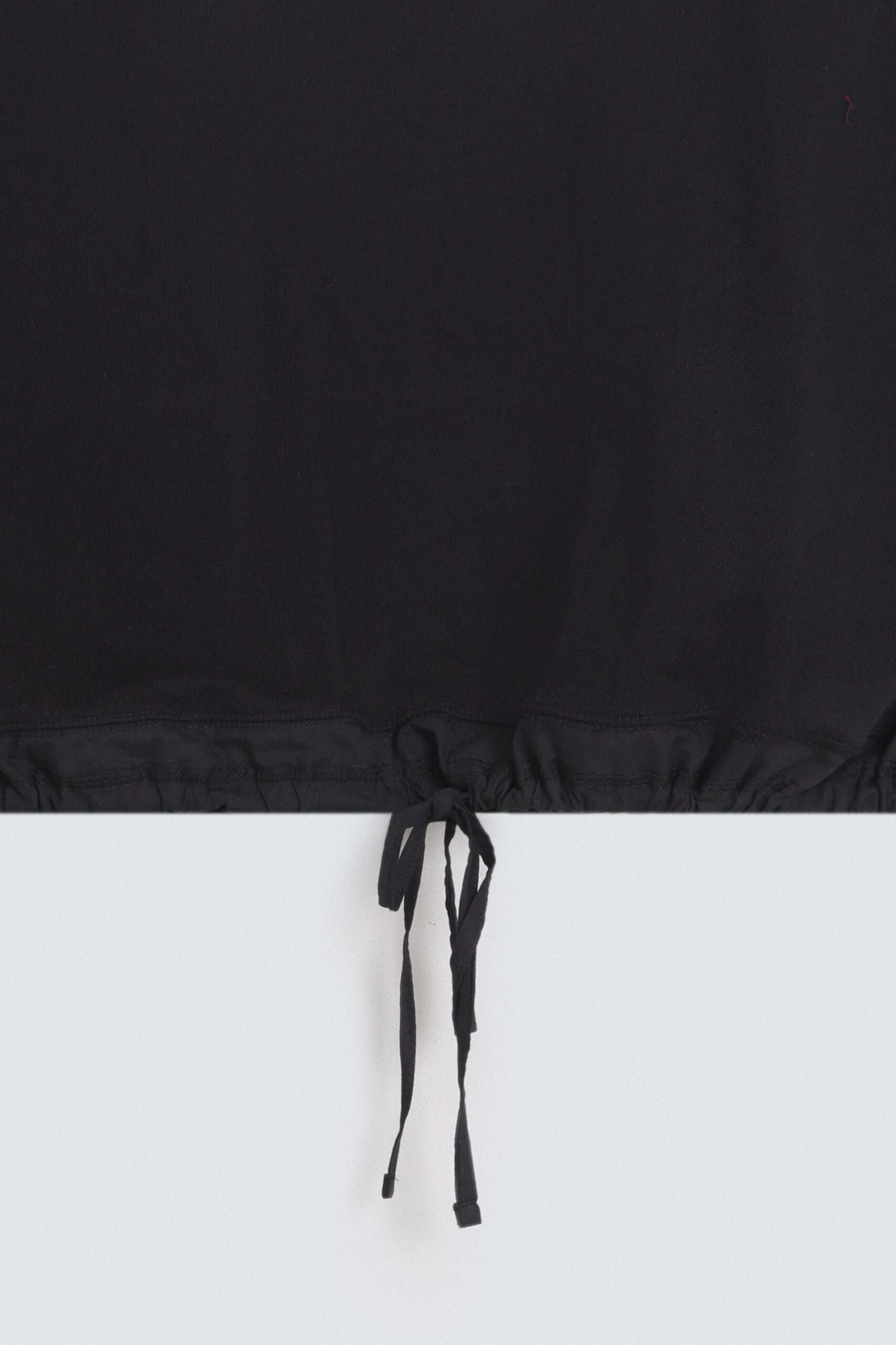 Cropped T-Shirt With Bow Detail - Image 7