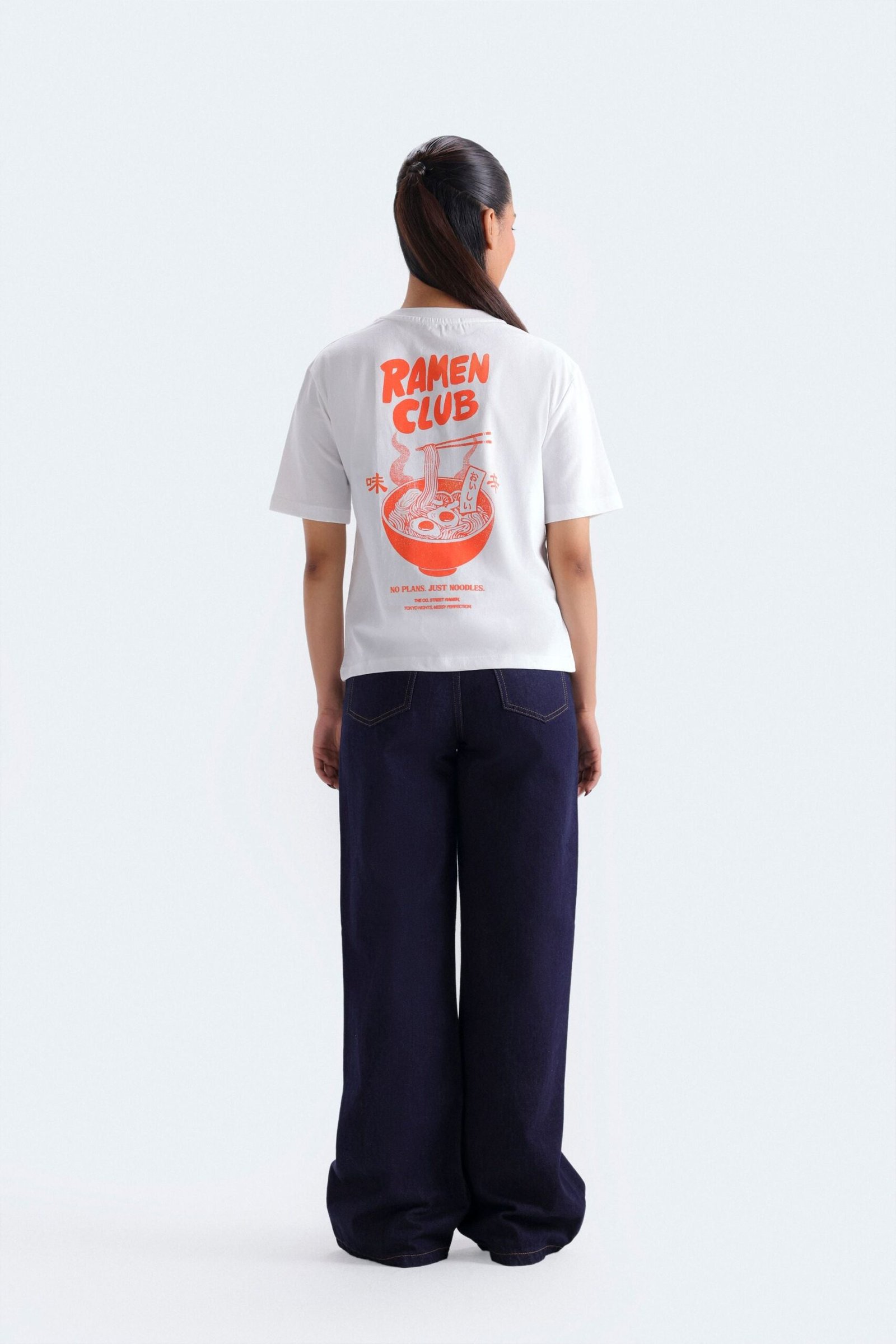 Cropped Graphic T-Shirt - Image 4