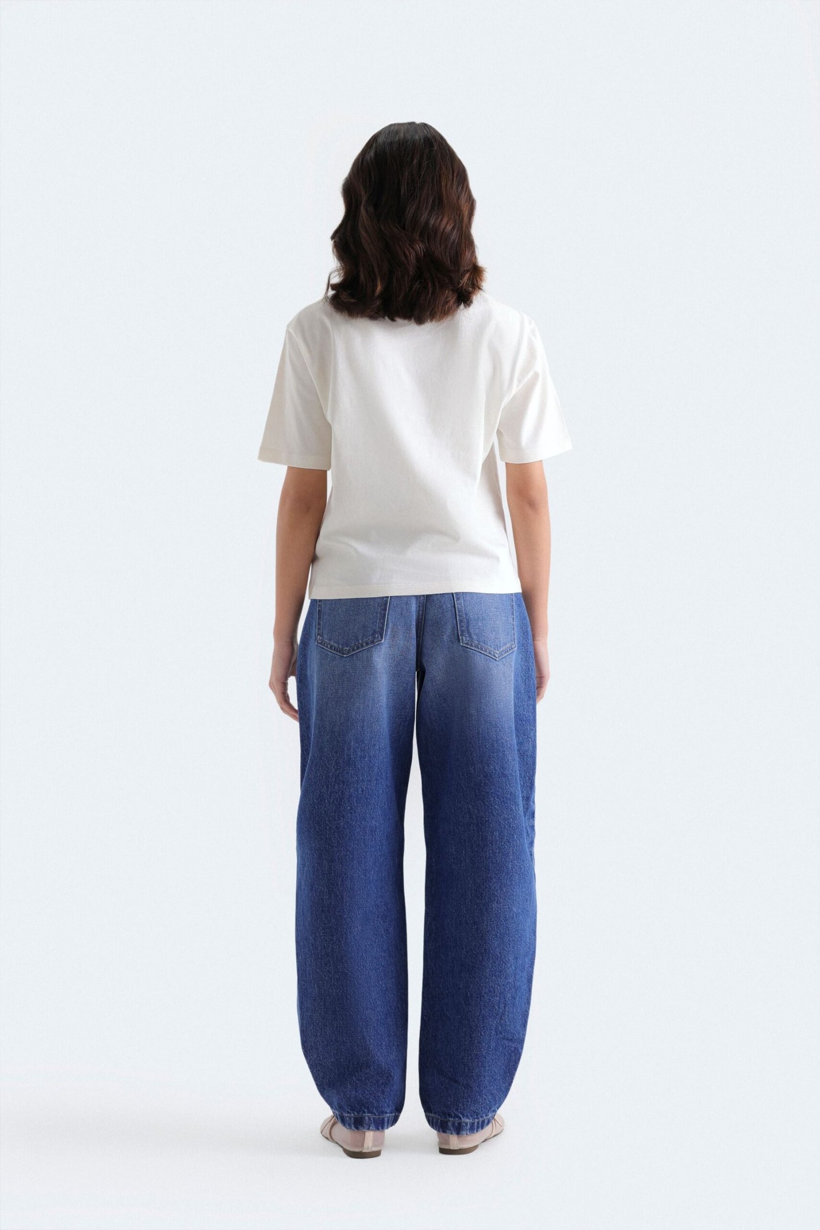 Cropped Embroidered Graphic T-Shirt - Image 4