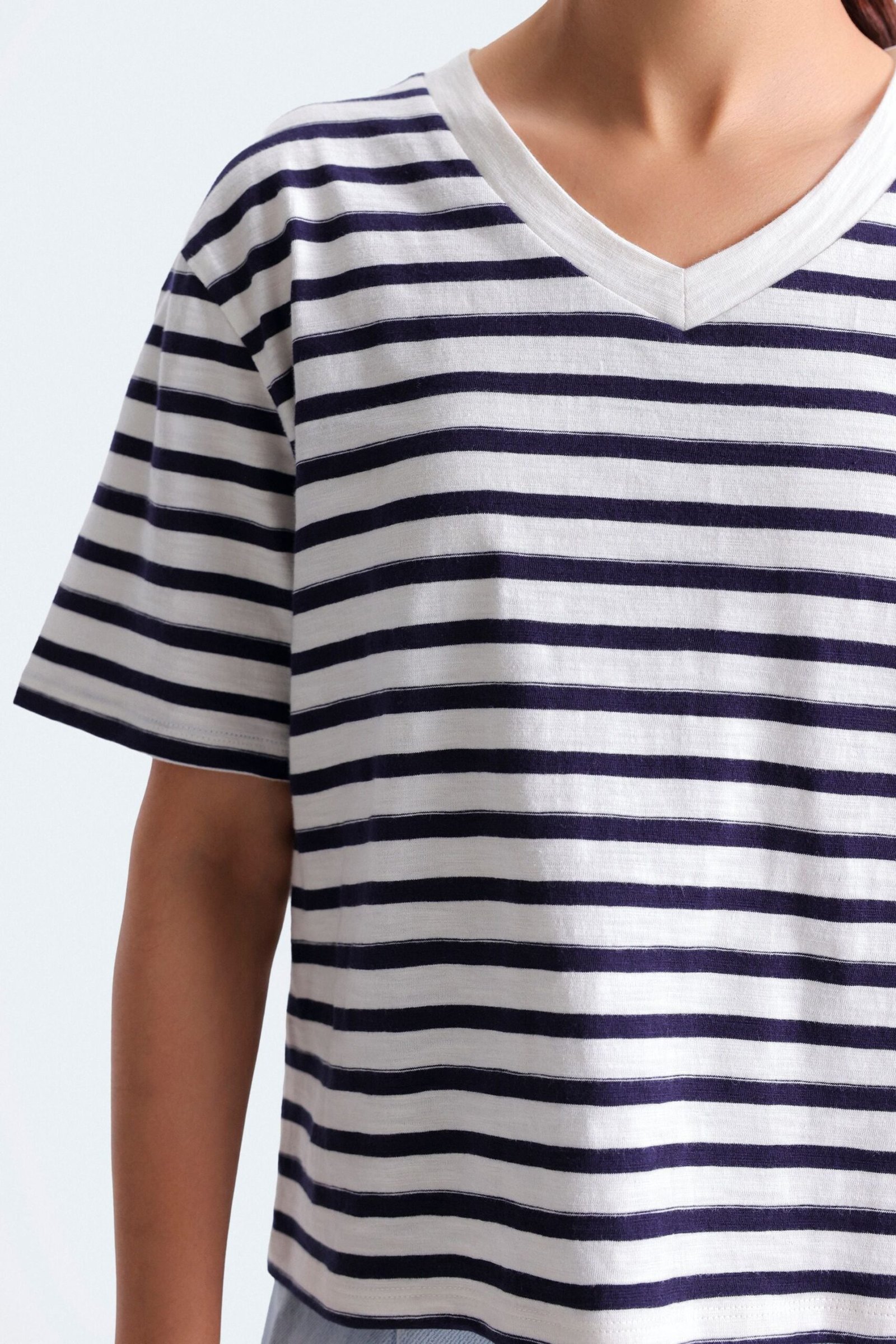 Cropped Stripped T-Shirt - Image 2