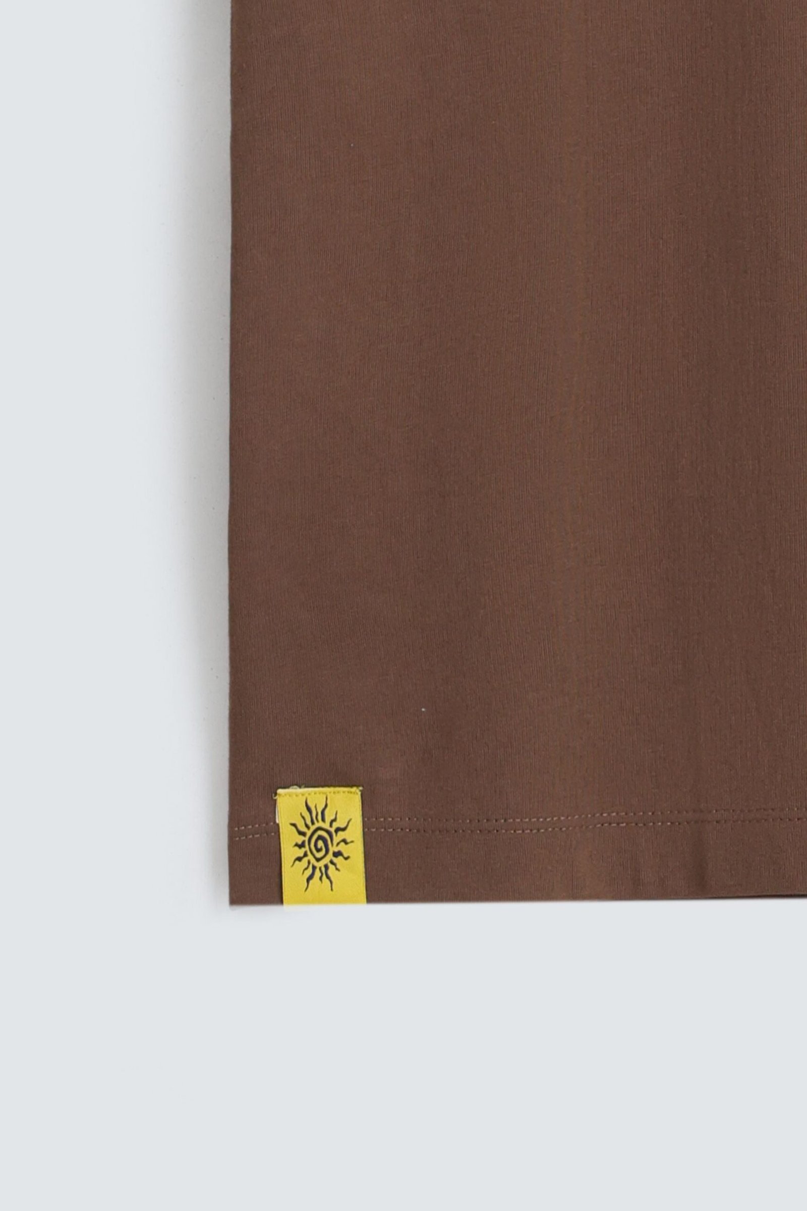 Graphic T-Shirt With Label Patch - Image 15