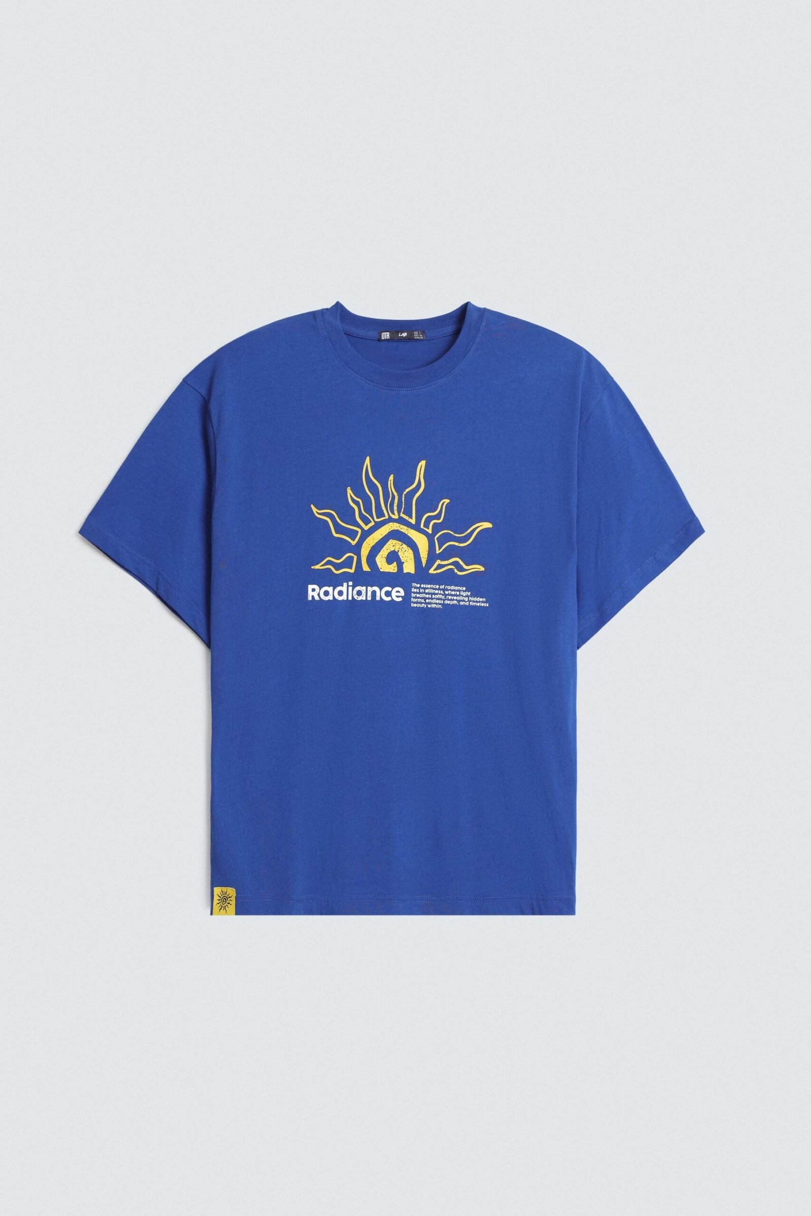 Graphic T-Shirt With Label Patch - Image 5