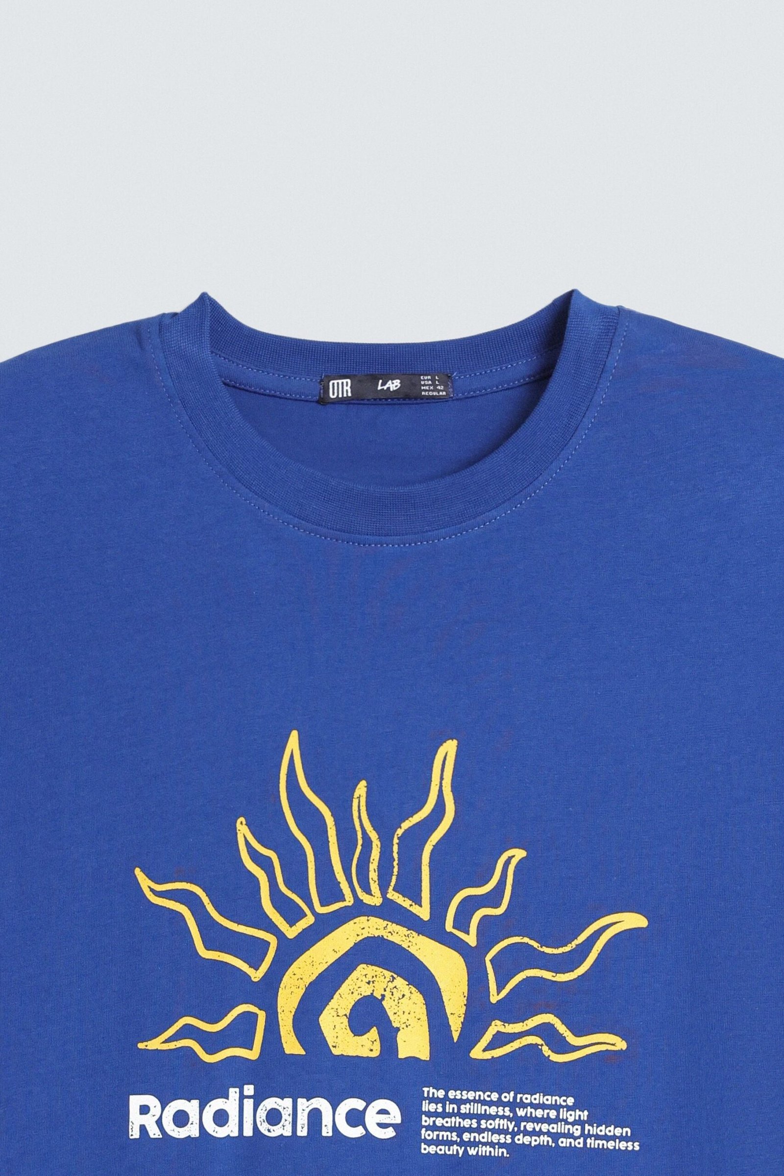 Graphic T-Shirt With Label Patch - Image 6