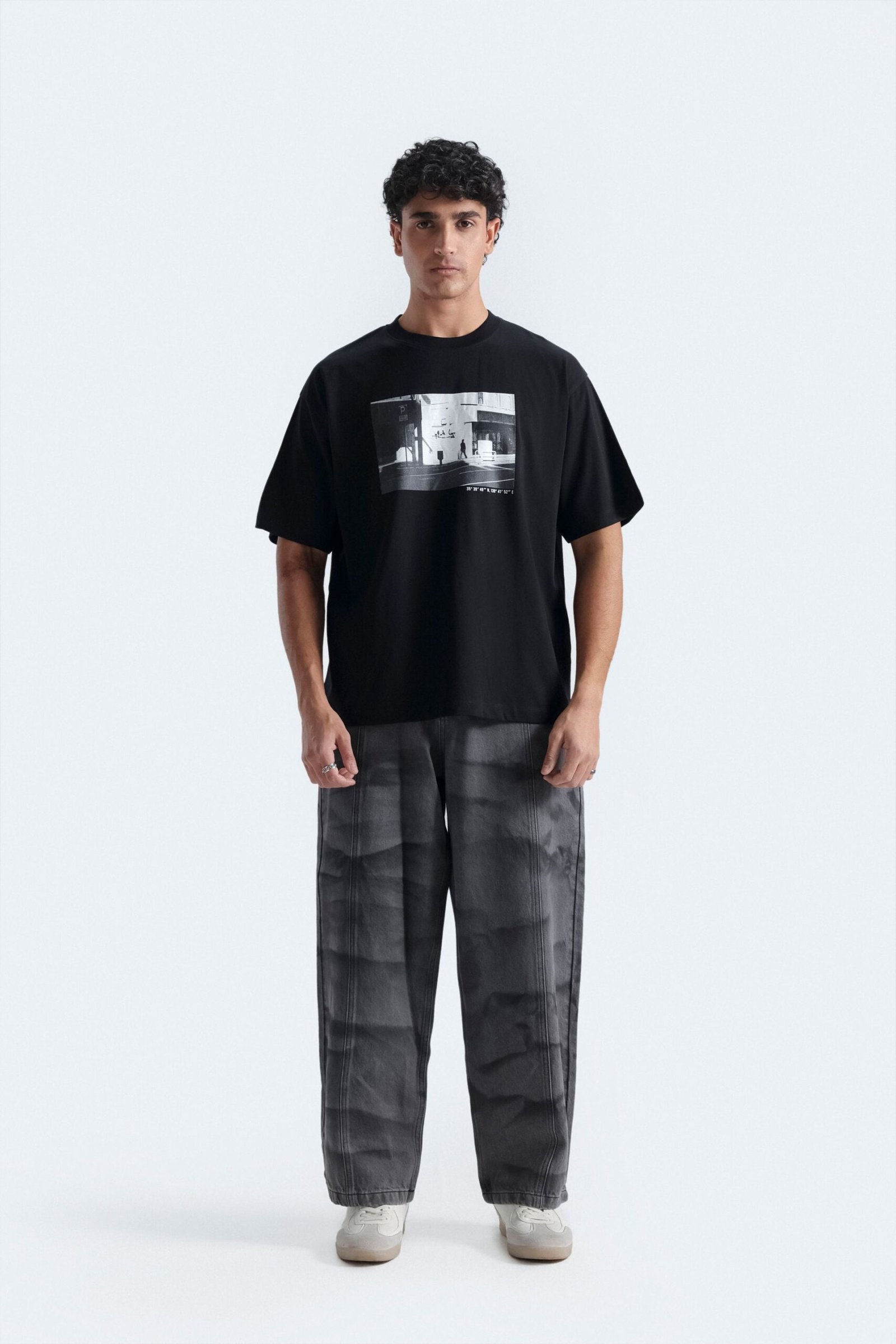 Graphic T-Shirt With Label Patch