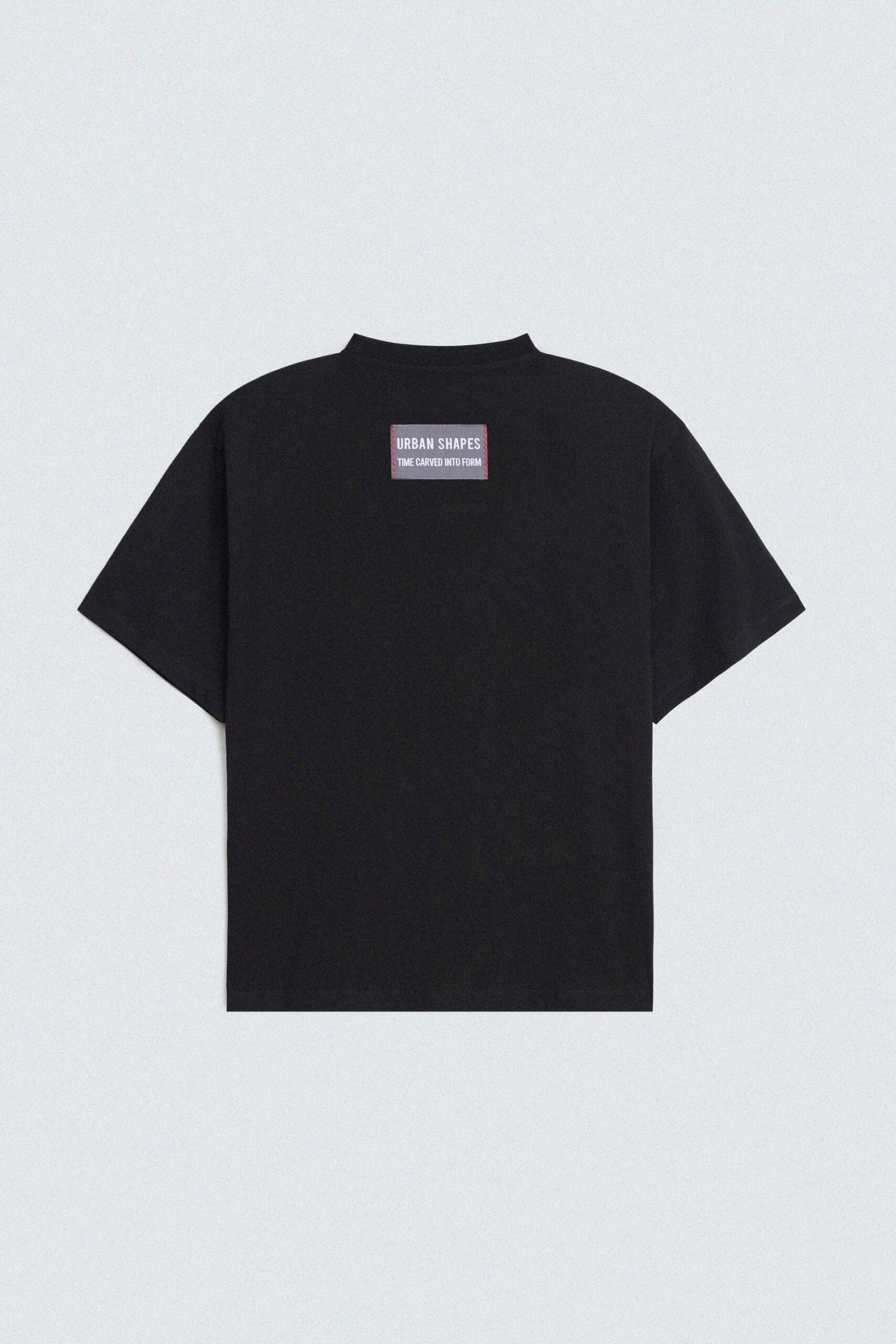 Graphic T-Shirt With Label Patch - Image 8