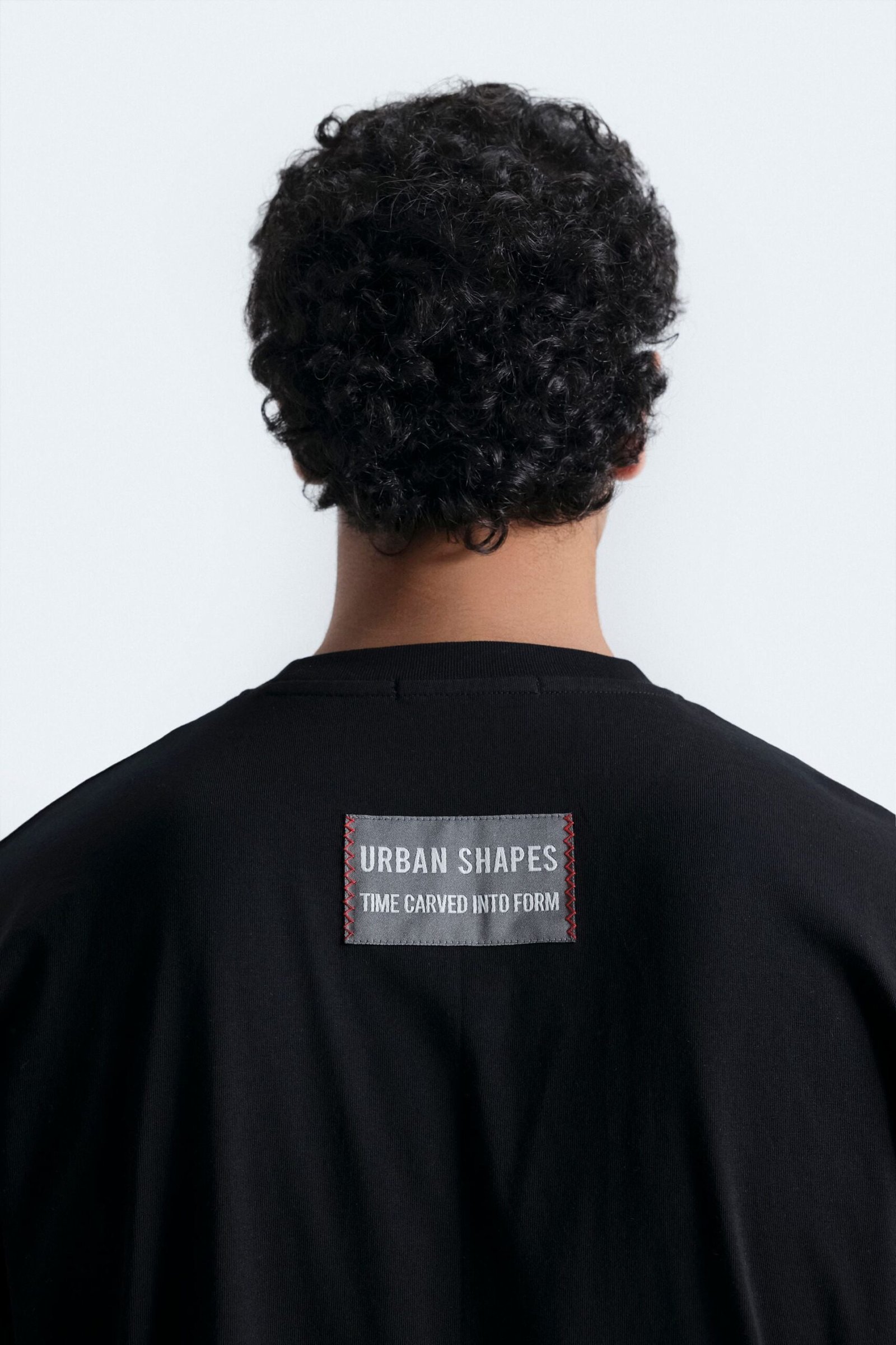Graphic T-Shirt With Label Patch - Image 5