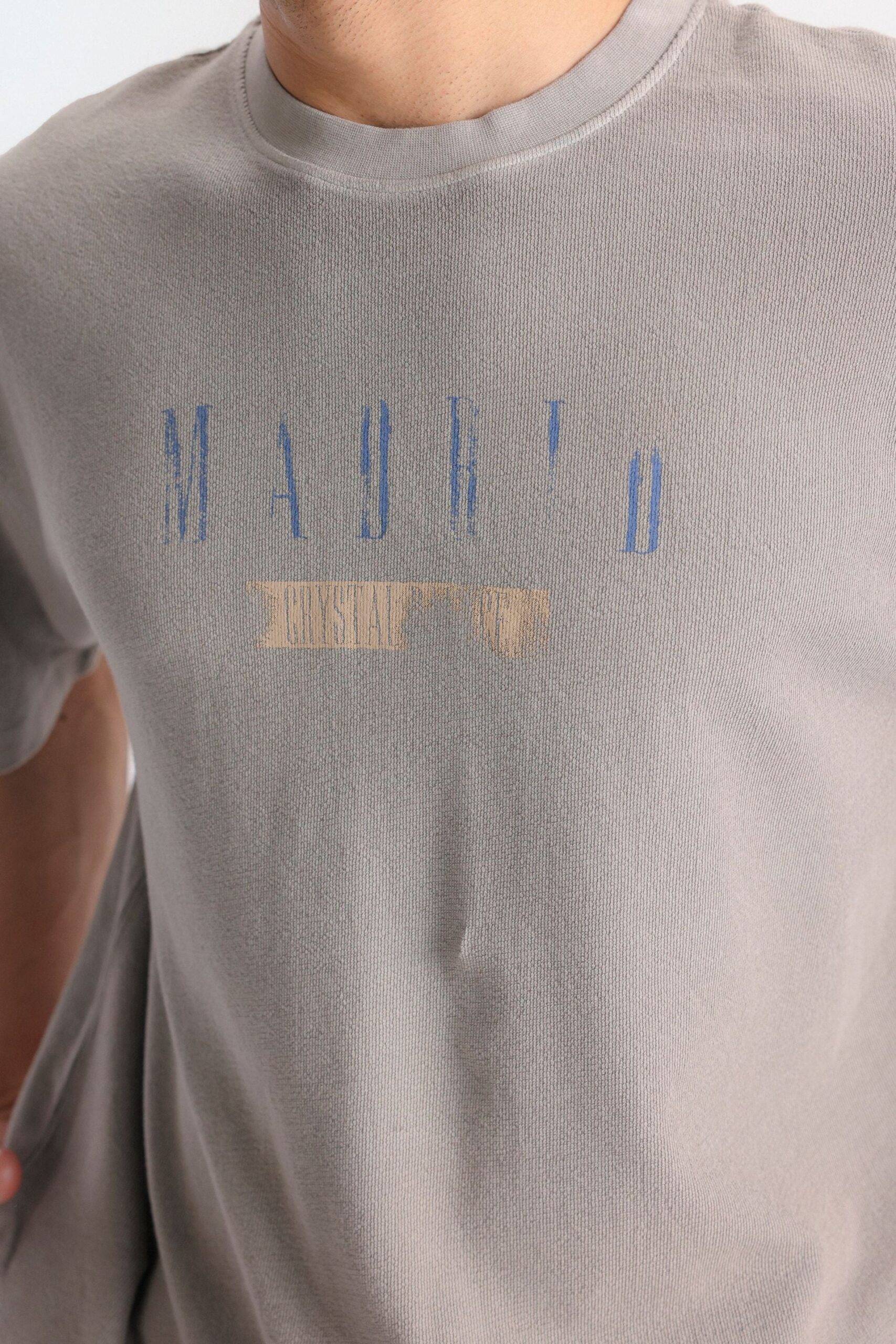Washed Out Graphic T-Shirt - Image 2