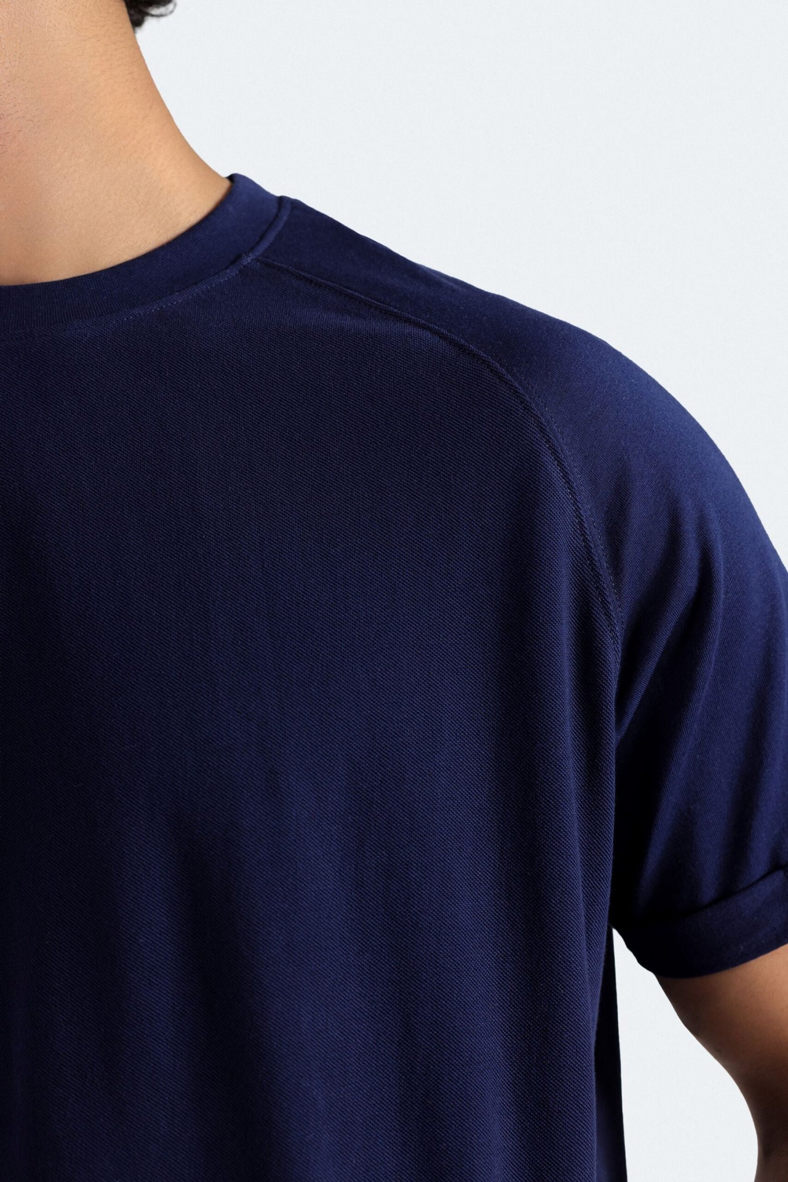 Raglan Sleeves T-Shirt - Image 9