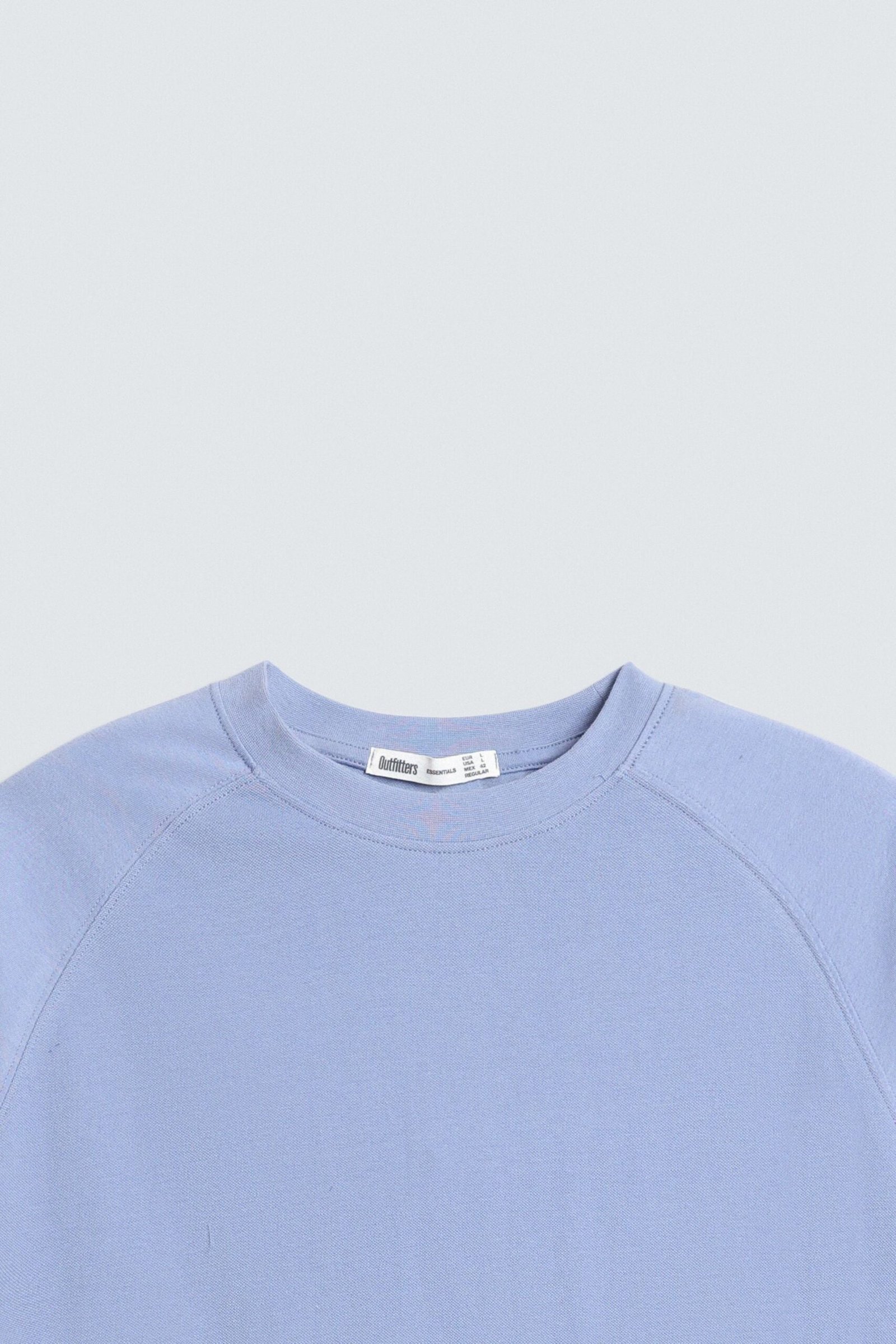 Raglan Sleeves T-Shirt - Image 6