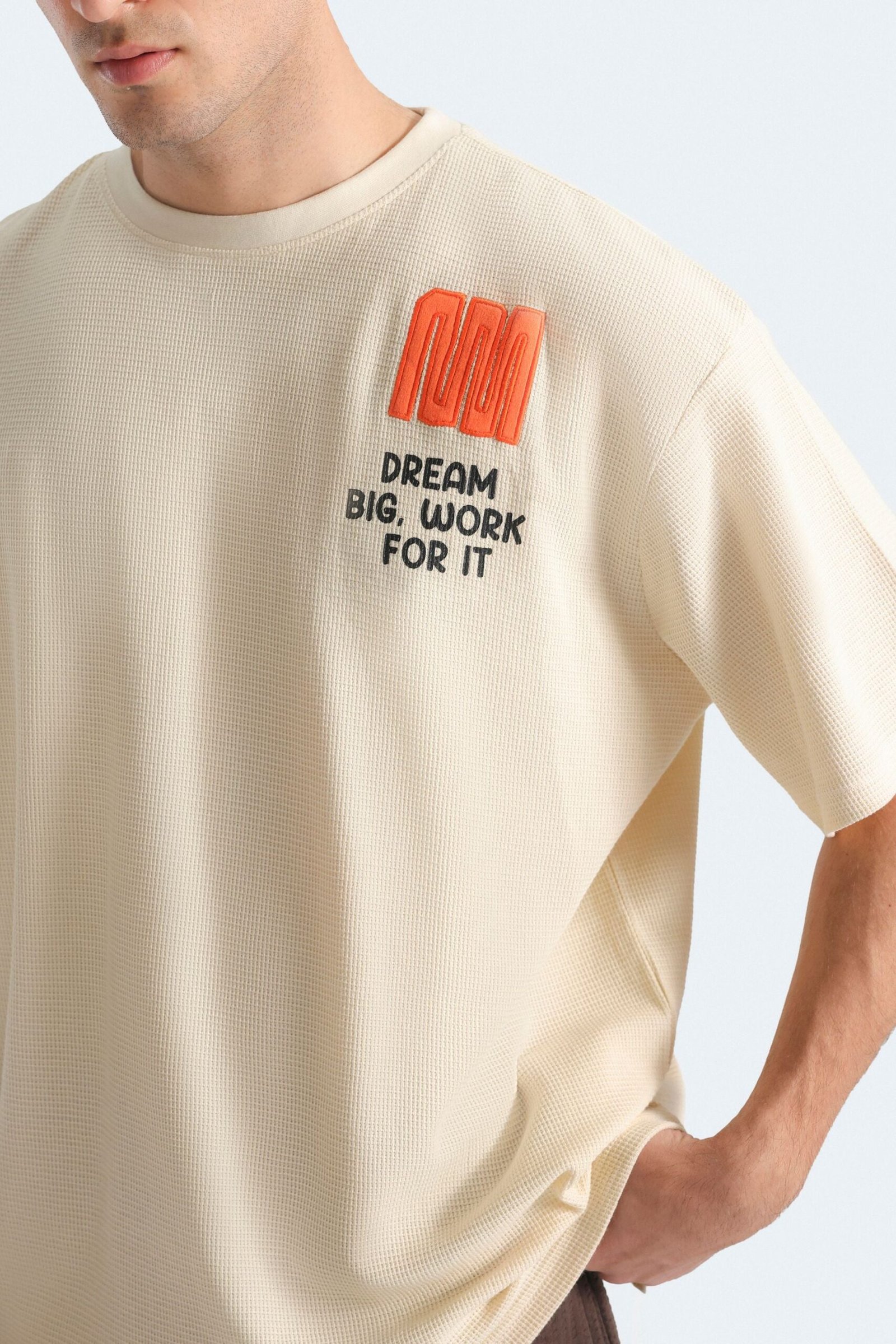 Embroidered Textured T-Shirt - Image 9