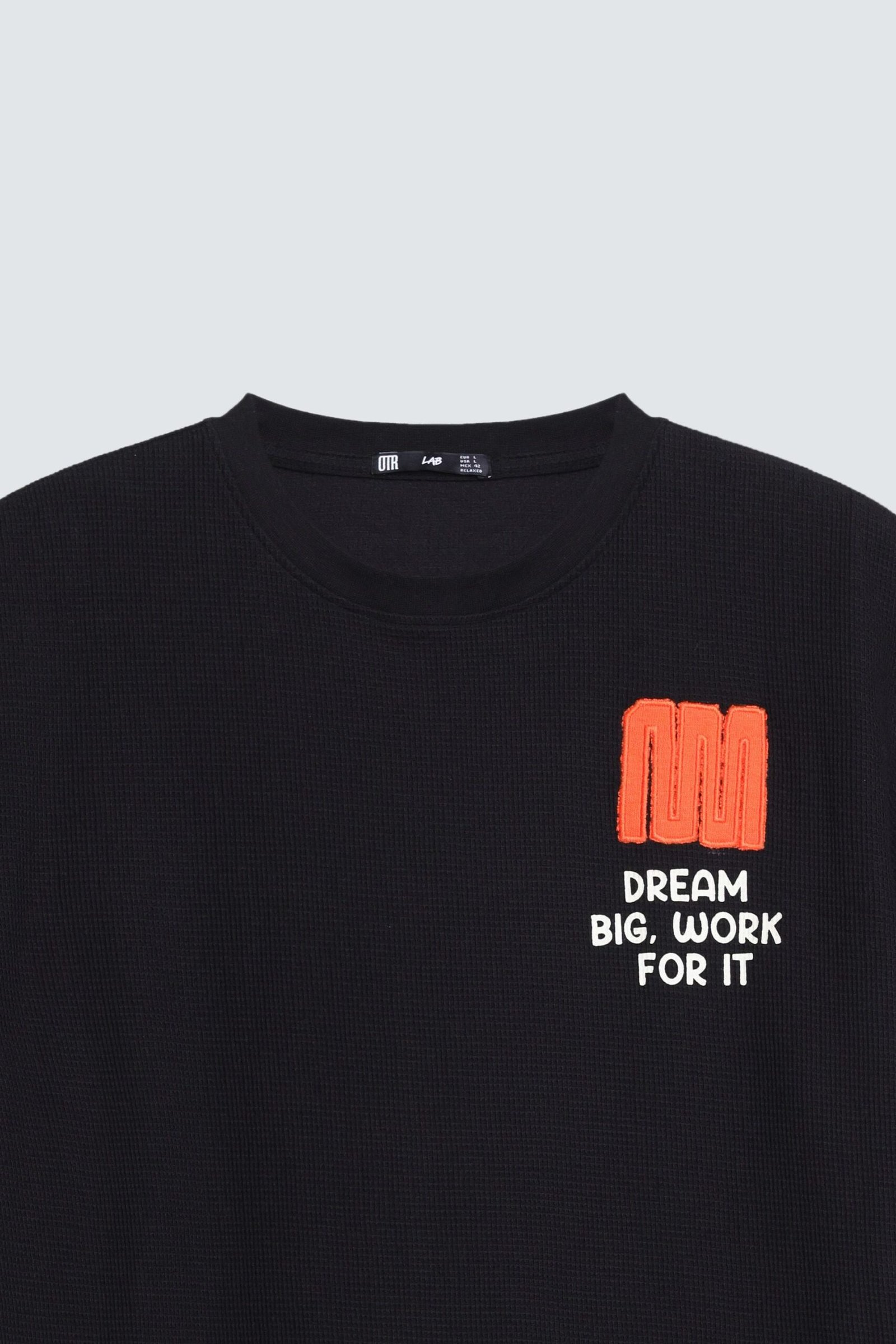Embroidered Textured T-Shirt - Image 6
